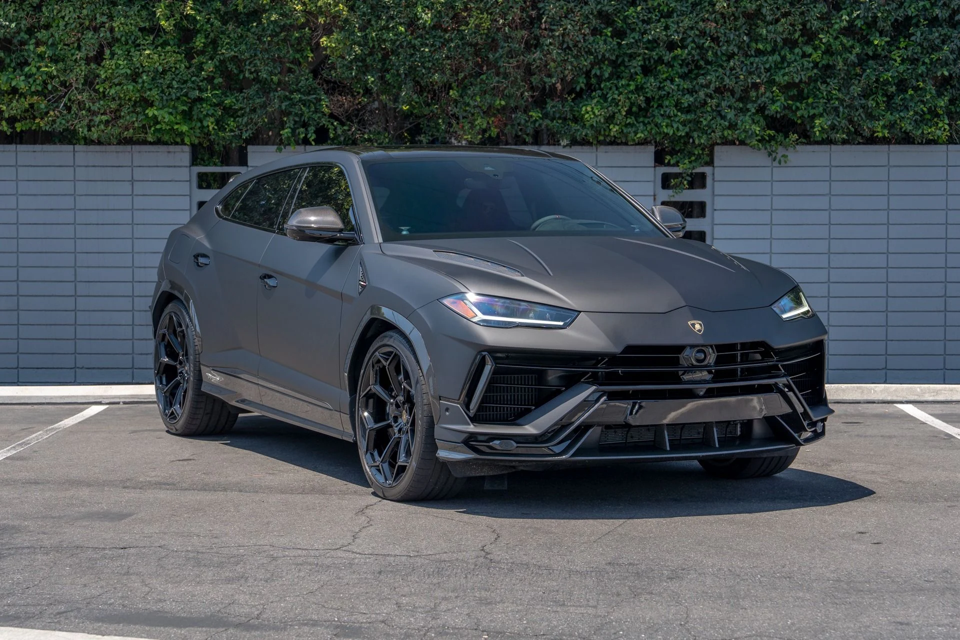 mph011_295587189_Used_2023_Lamborghini_Urus_Performante_1754671712_7a38c68907