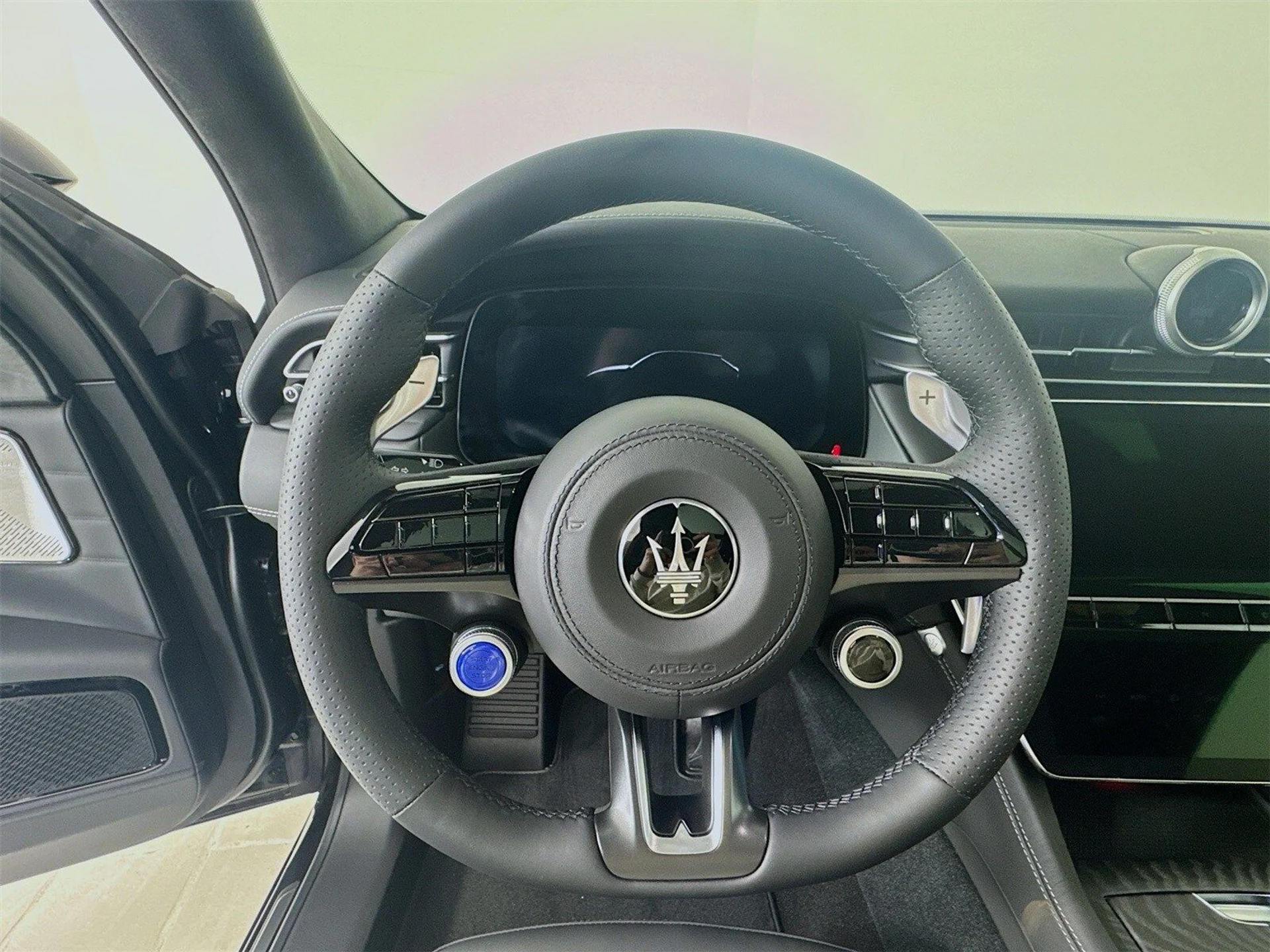 mph011_2958486195_42ce85c8ff7680f88fc40573011d2709x_e32961e1bc