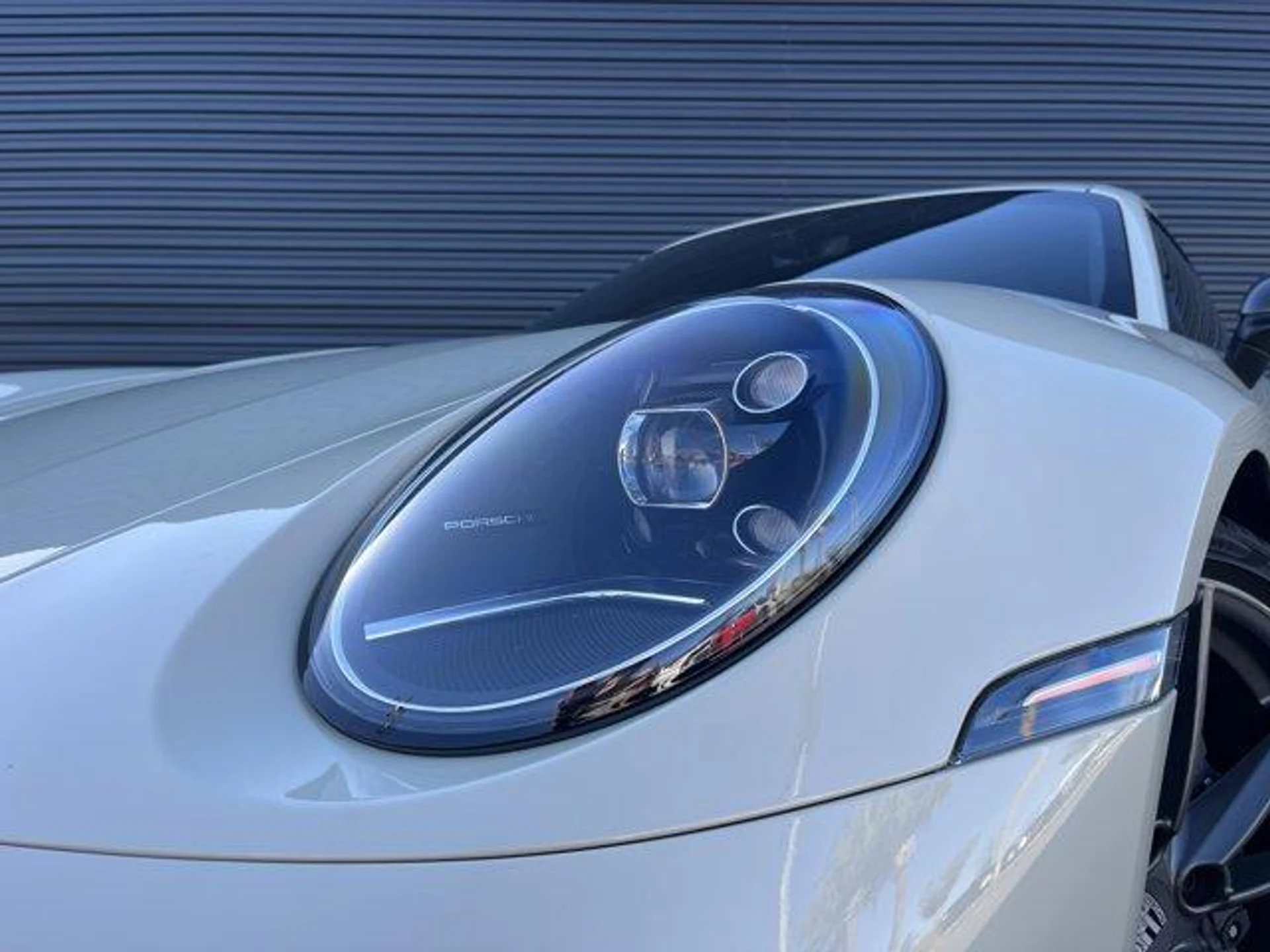 mph011_2968528243_h4_Bf_BBI_Asd_Icfbqpd_F_Nykubu_IQ_61da1049ea