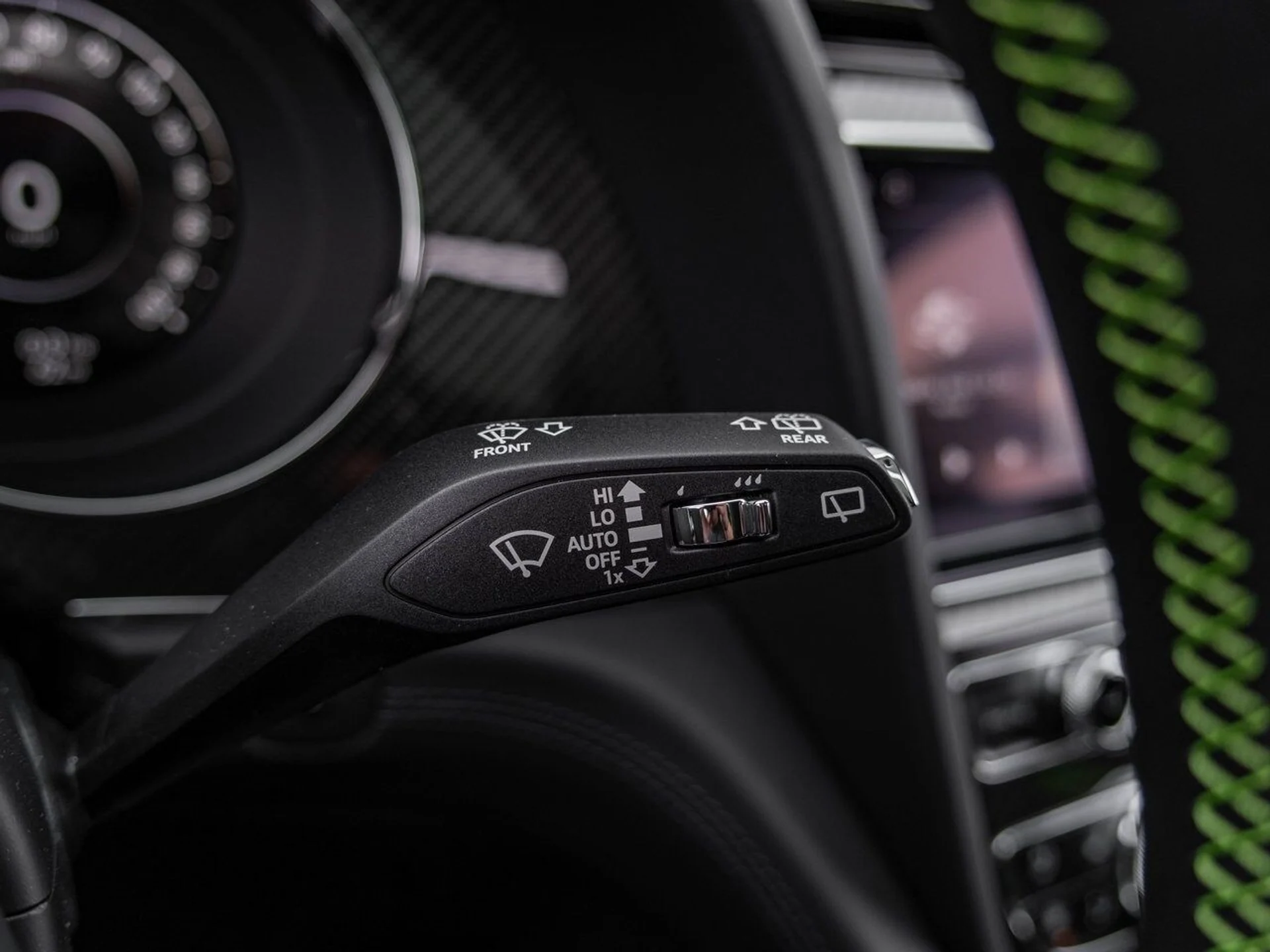 mph011_2974565964_592b162fb8dee517a1a634c8f294b1edx_9f28b6f6f7