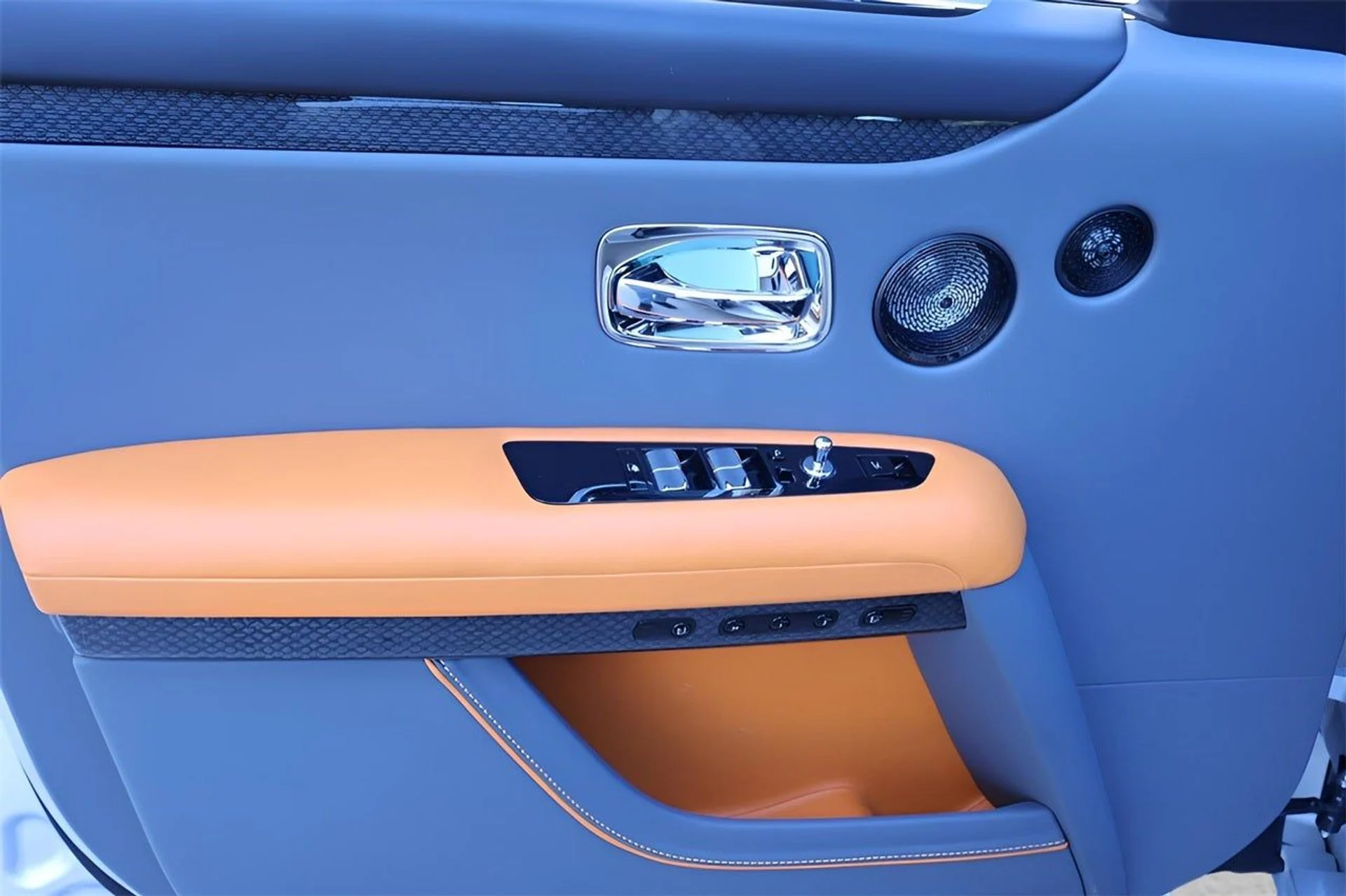 mph011_2979305948_12_25f61c7dc4