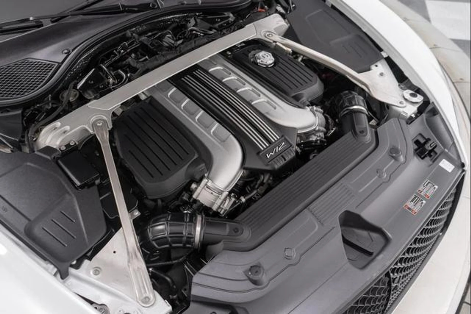 mph011_2981538035_g6h_NM_0l35e_P_Ng8e_Bkp_Ywqw5j_OW_4_637c2f7491