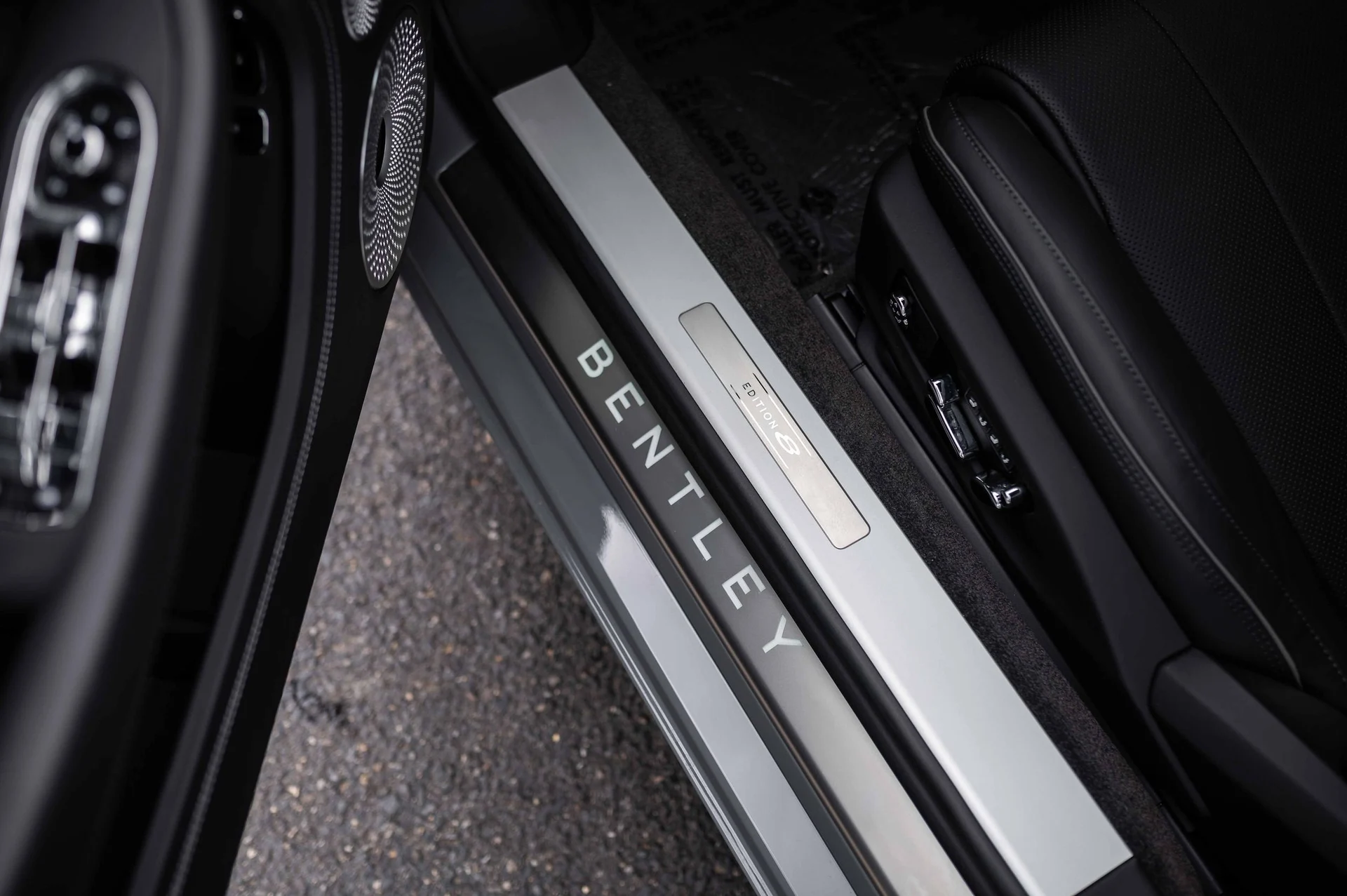 mph011_2989186791_b712f4dfc73f452b86702a9b2b0604ea_7172d5ff01