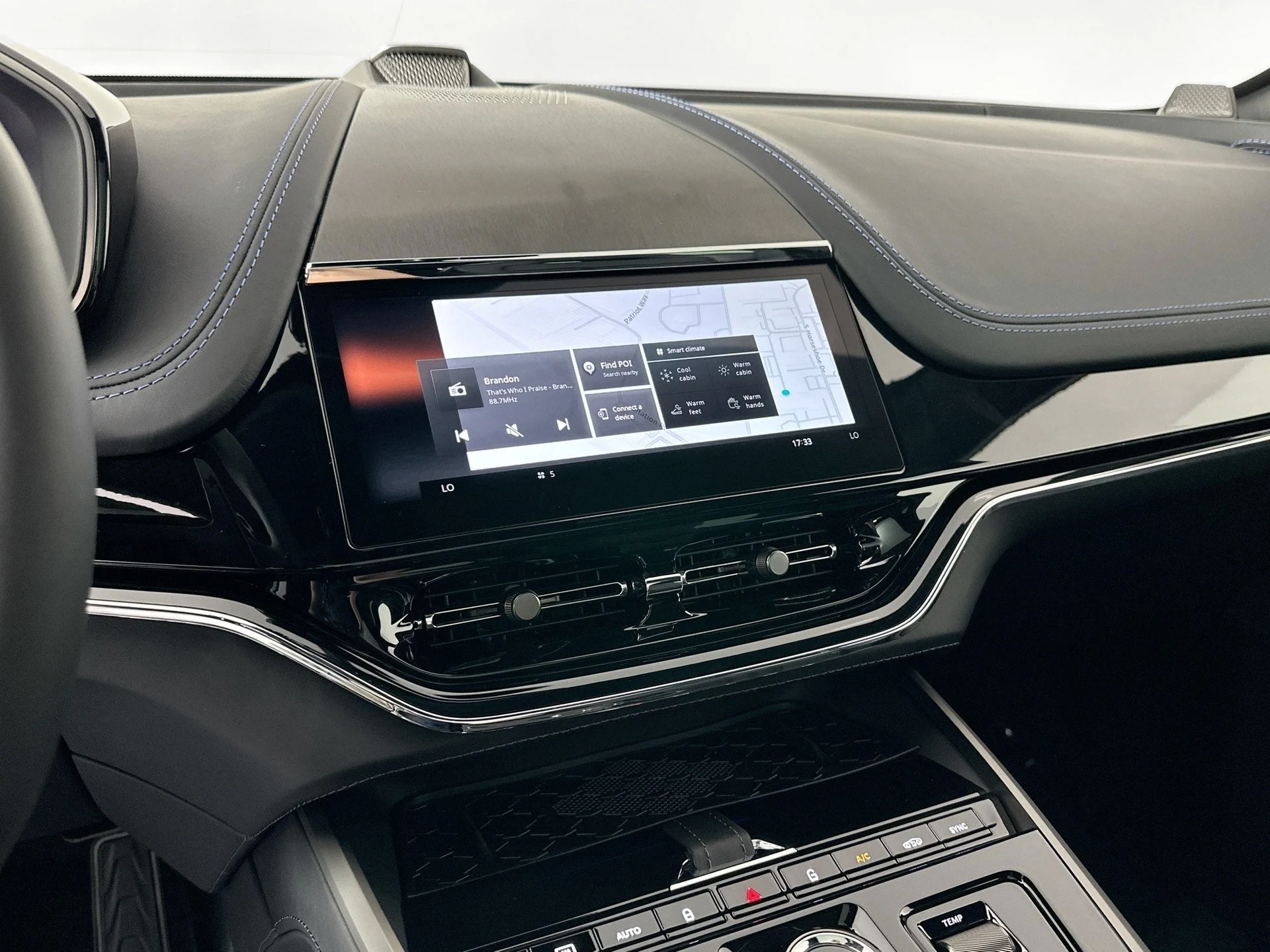 mph011_2989910717_12_c7b0815036