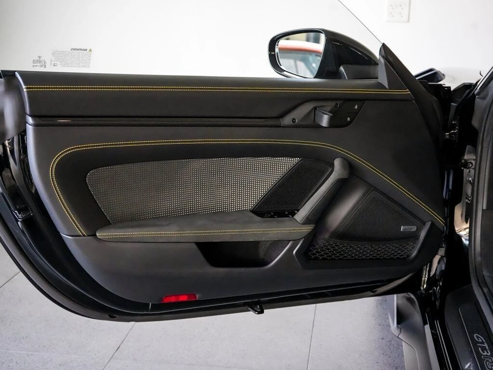 mph011_299282974_529f2e050bfc1255a12e0e98e1ebc54d_ea12420130