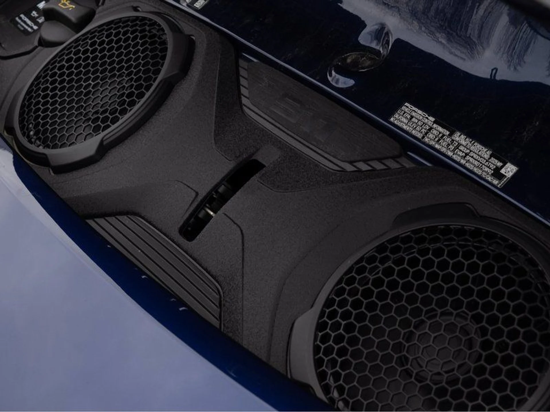 mph011_2997285048_38137584_01159_c1bfd8f7bbc1ca06a2588935582d65b2_574edd8663