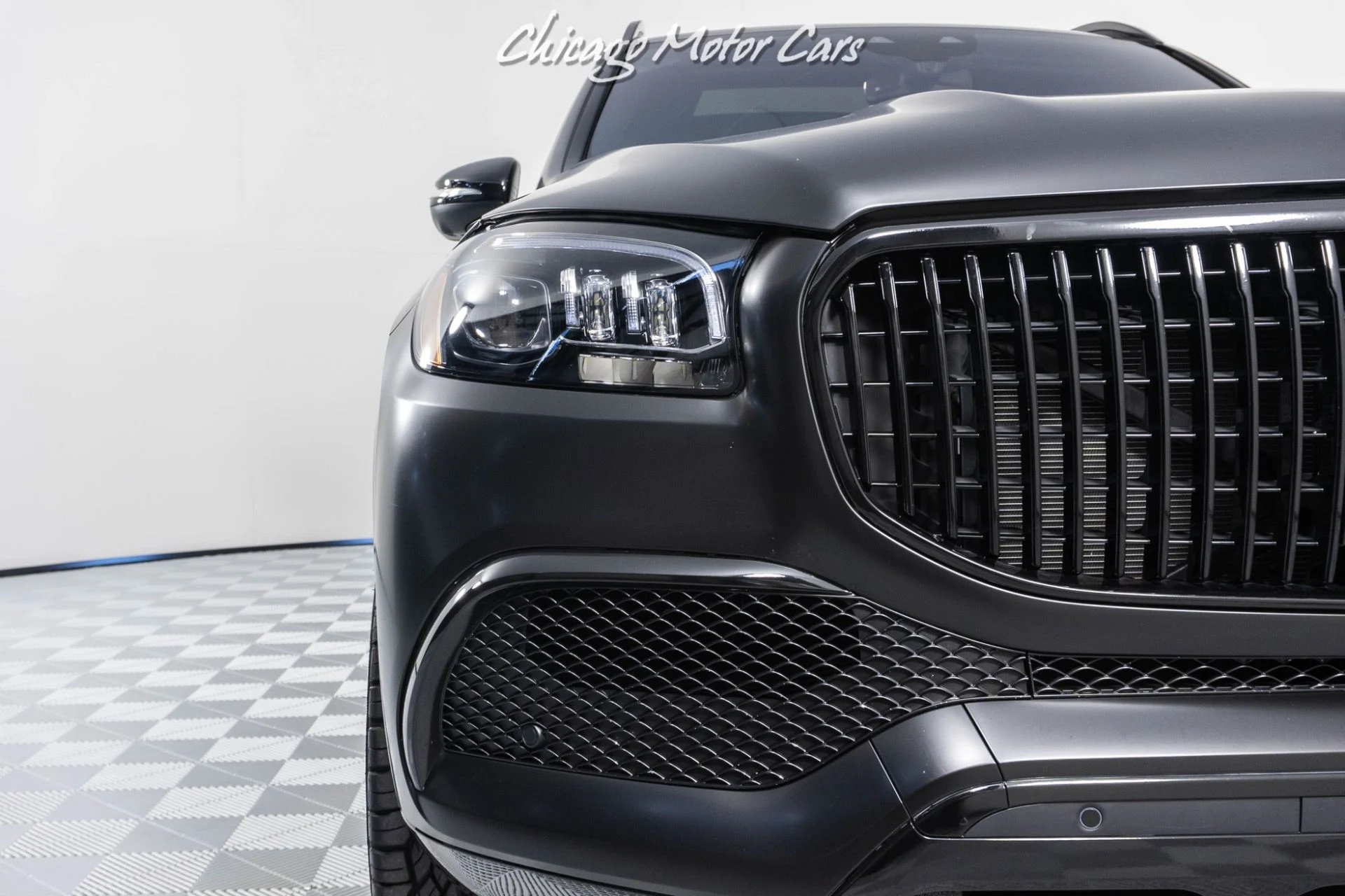 mph011_2999113341_10022_p12_l_cc2a995ad1