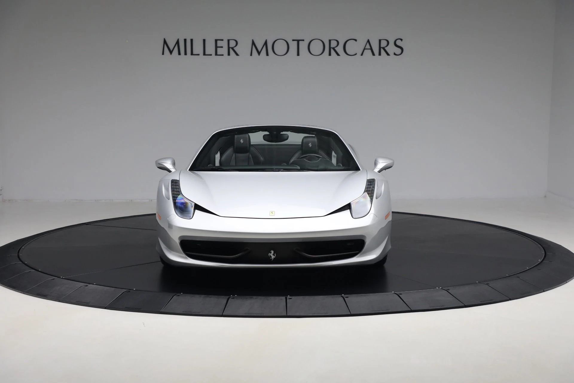mph011_3003606930_Used_2015_Ferrari_458_Spider_c78262a0e4