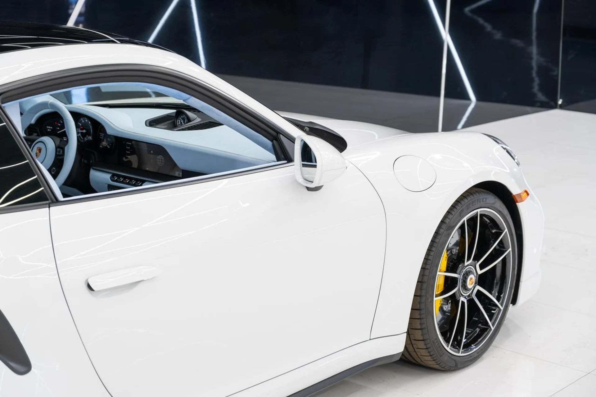 mph011_3014288463_254766e54424243ff9b7f4c864240588_71fe52616a