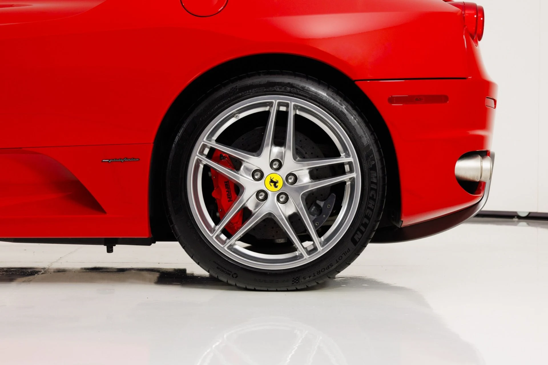mph011_3020396905_Used_2009_Ferrari_430_Spider_1781196375_d6ed3fa16b