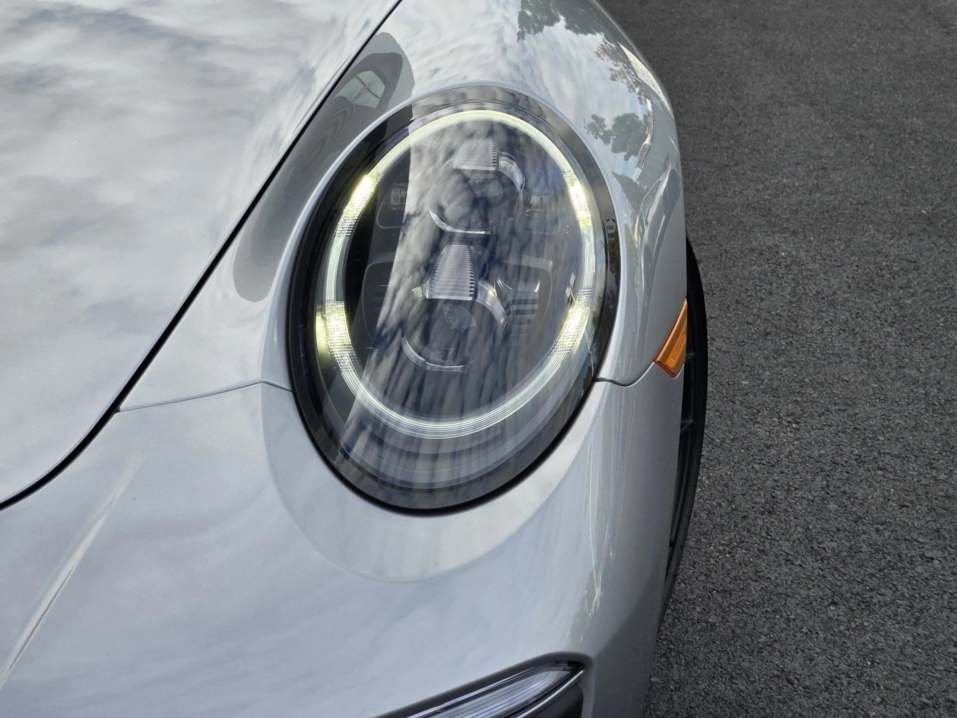 mph011_3021435998_39ede4d1bd02618f1aef285e2b04e28fx_8a057f5e2a