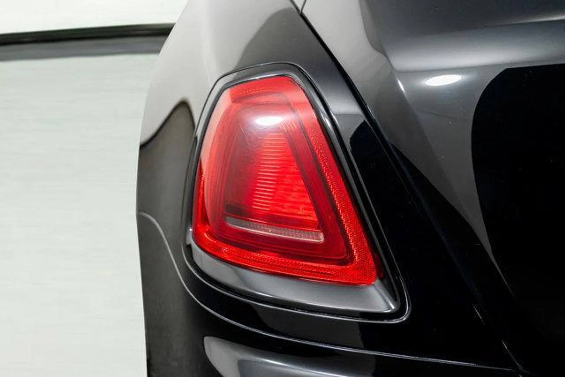 mph011_3024523455_Fjzg_Qwx9_R_My_H_iu_Yt_E7_Jq_NJ_1wjc_4690a59798