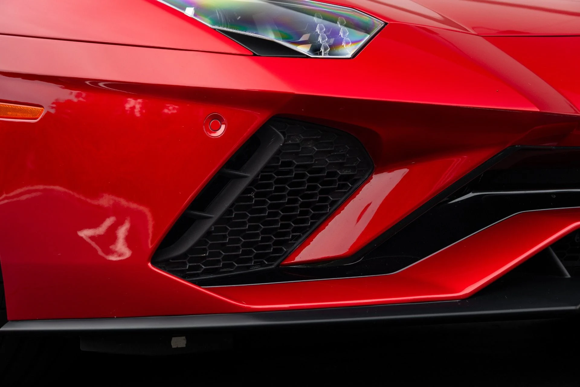 mph011_3035249957_Used_2018_Lamborghini_Aventador_Roadster_LP_740_4_S_1770343320_a9e3646d0c