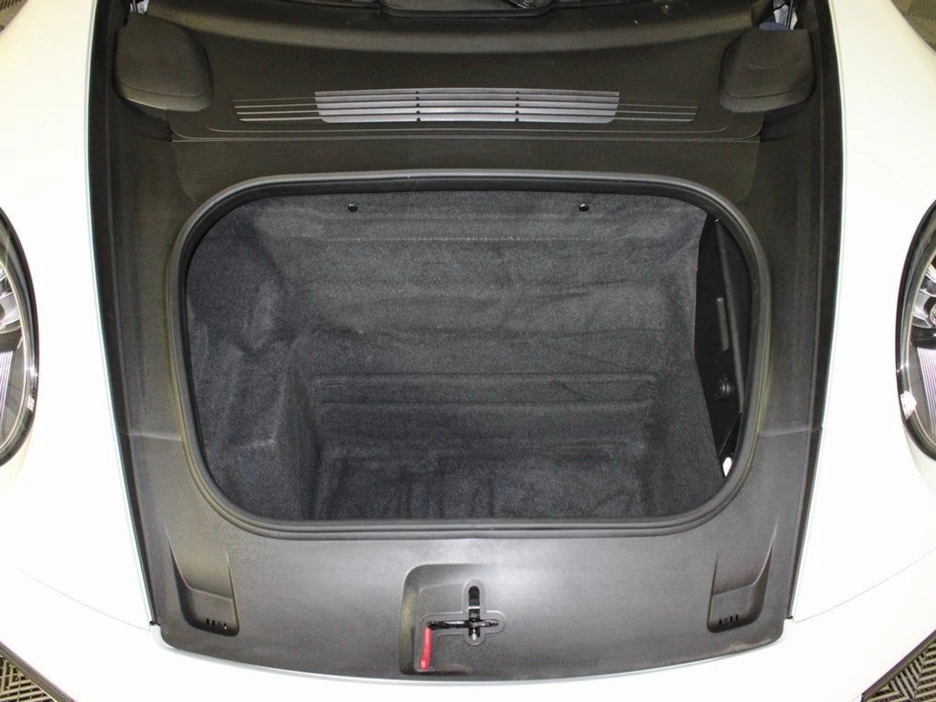 mph011_3040172329_12_a34b87aa19