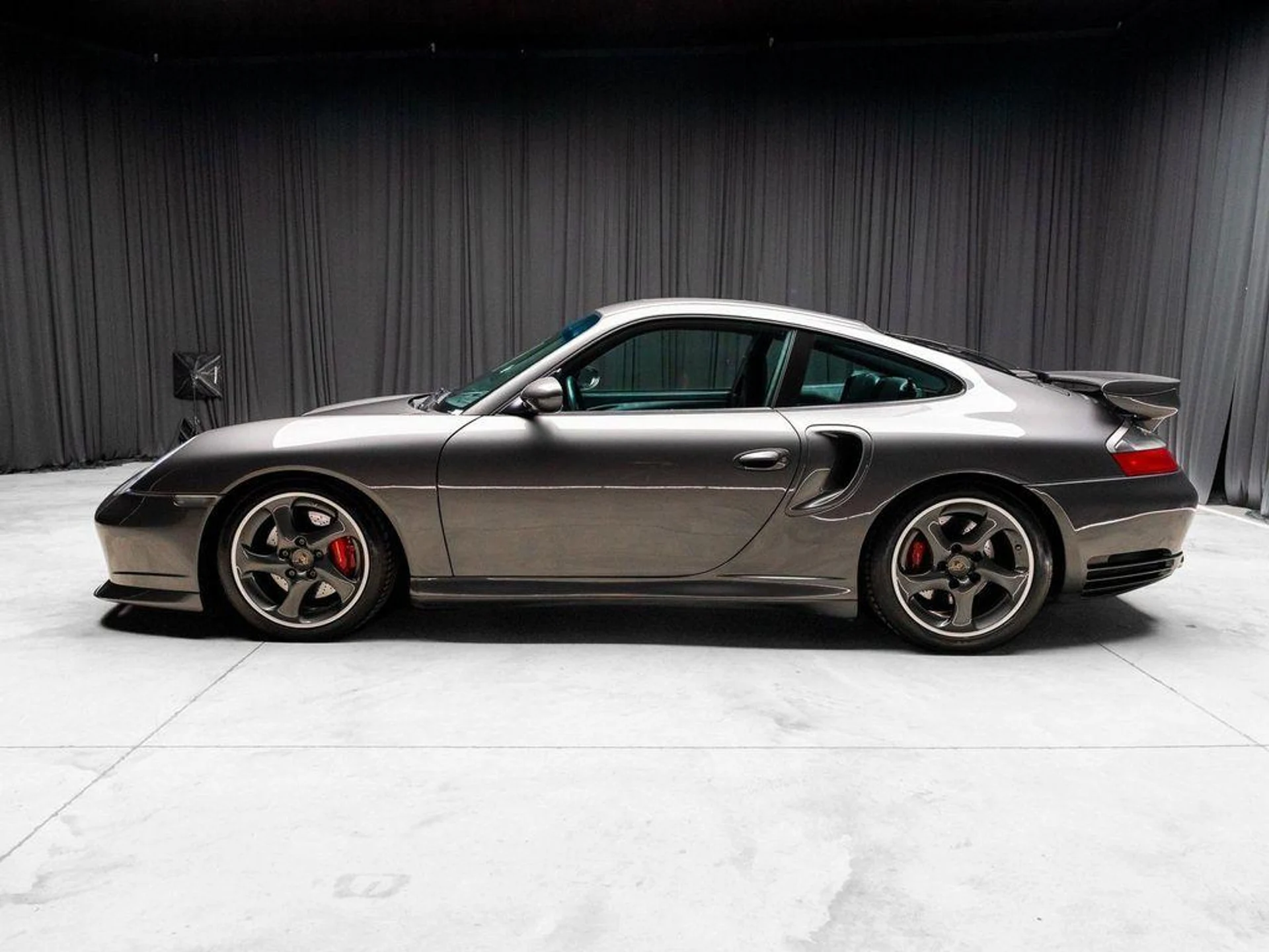 mph011_3043419248_iso_Sv_Wckv_J_Wl14v_B_Pi1_Dam9_A9_GI_0baa652a45