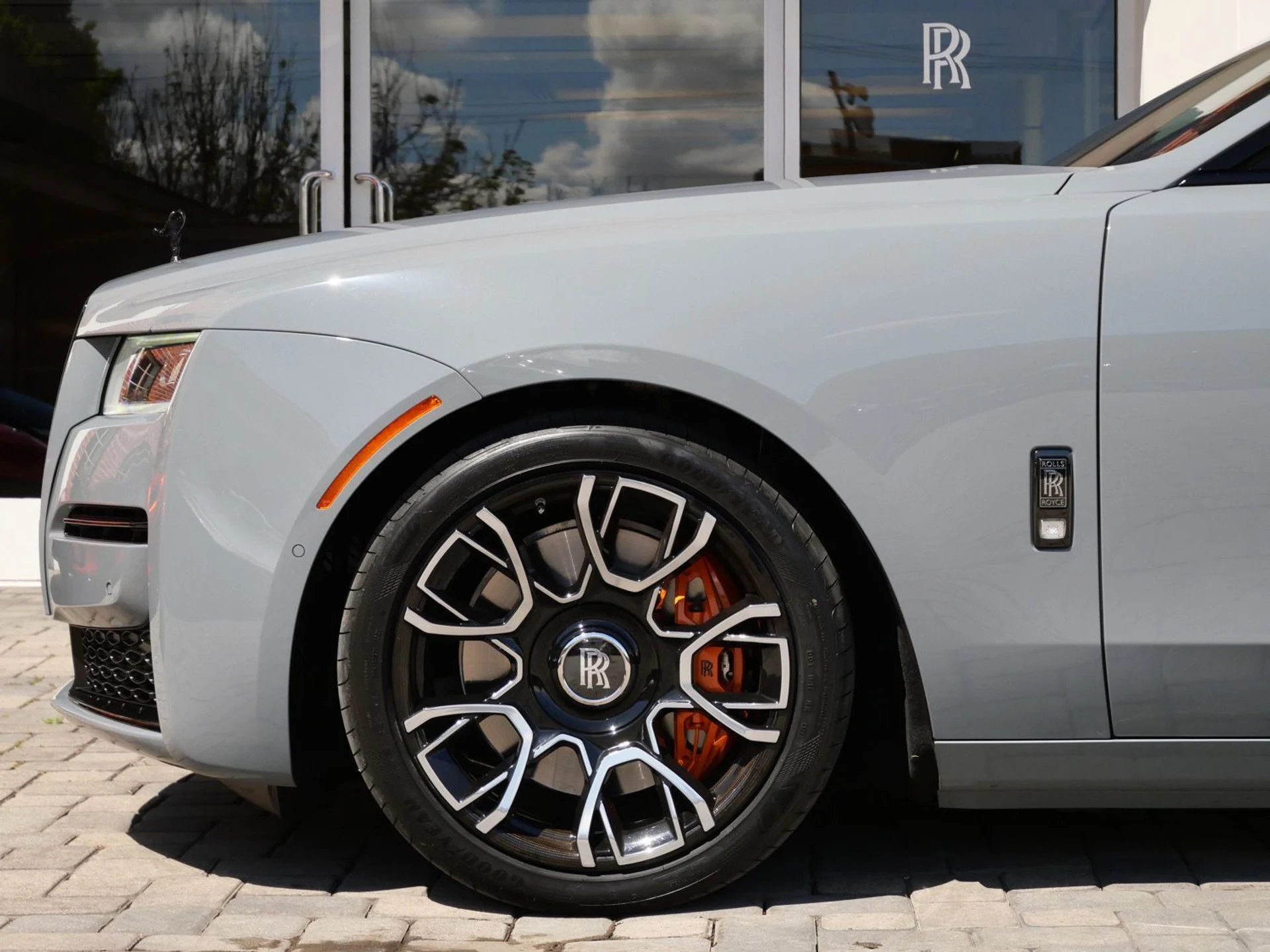 mph011_3051609719_f50e4a404aa73f7917f3b95cacad4cd9x_5d0f5d4dc8