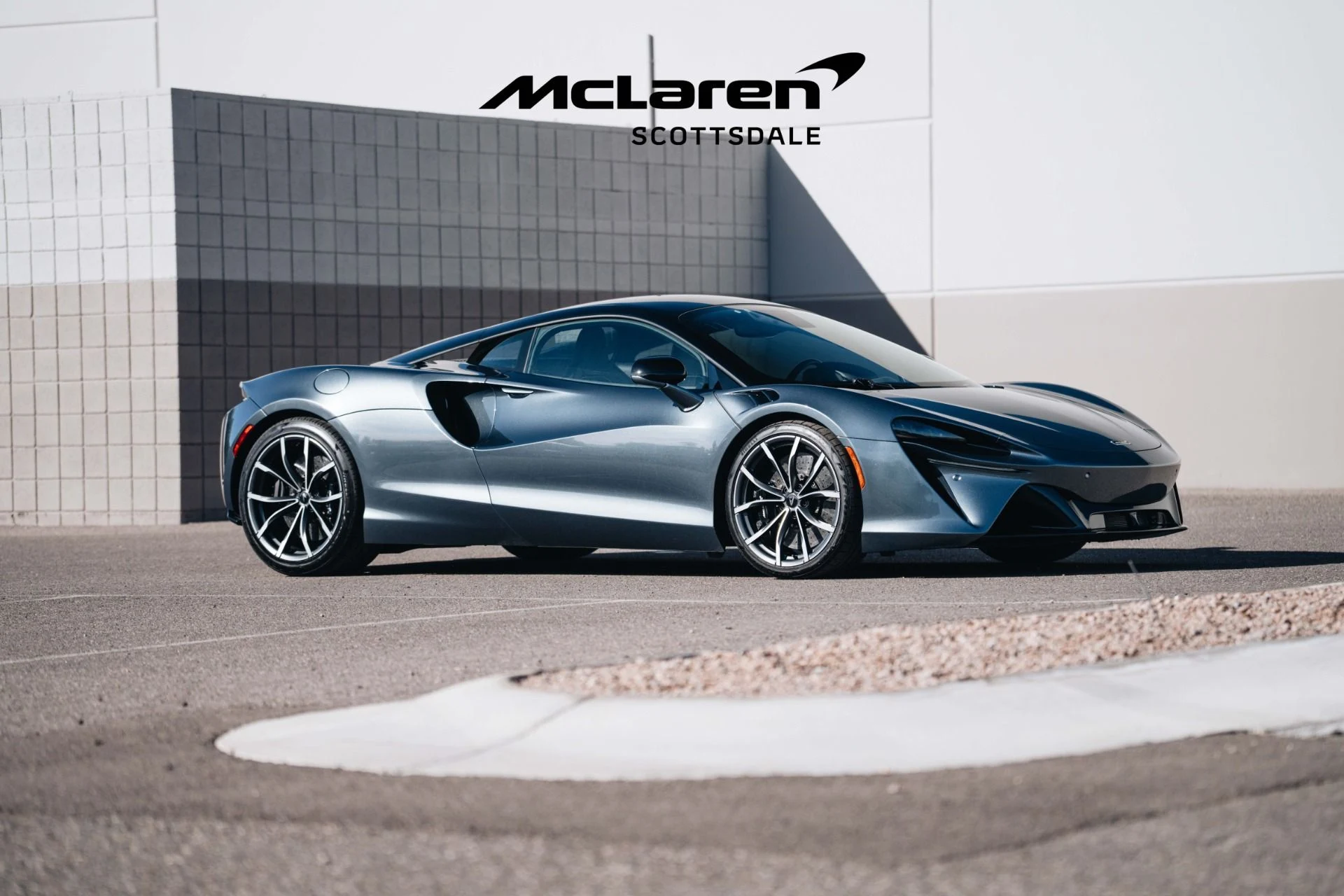 mph011_3060191120_Used_2023_MCLAREN_ARTURA_Tech_Lux_1732172355_e4040a618e