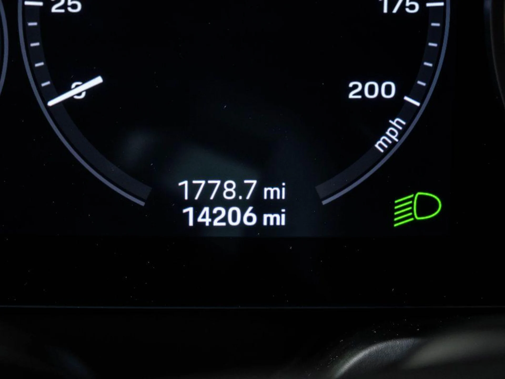 mph011_3062366509_R2km_S0j_Eoi7_WW_no_ZTUNAGZNIQ_c8e74a5e72