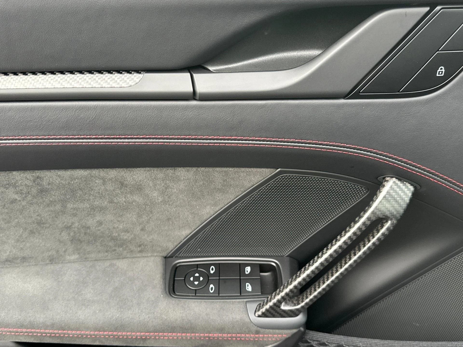 mph011_3063329078_Used_2026_Porsche_911_GT_3_1766569764_451593454a