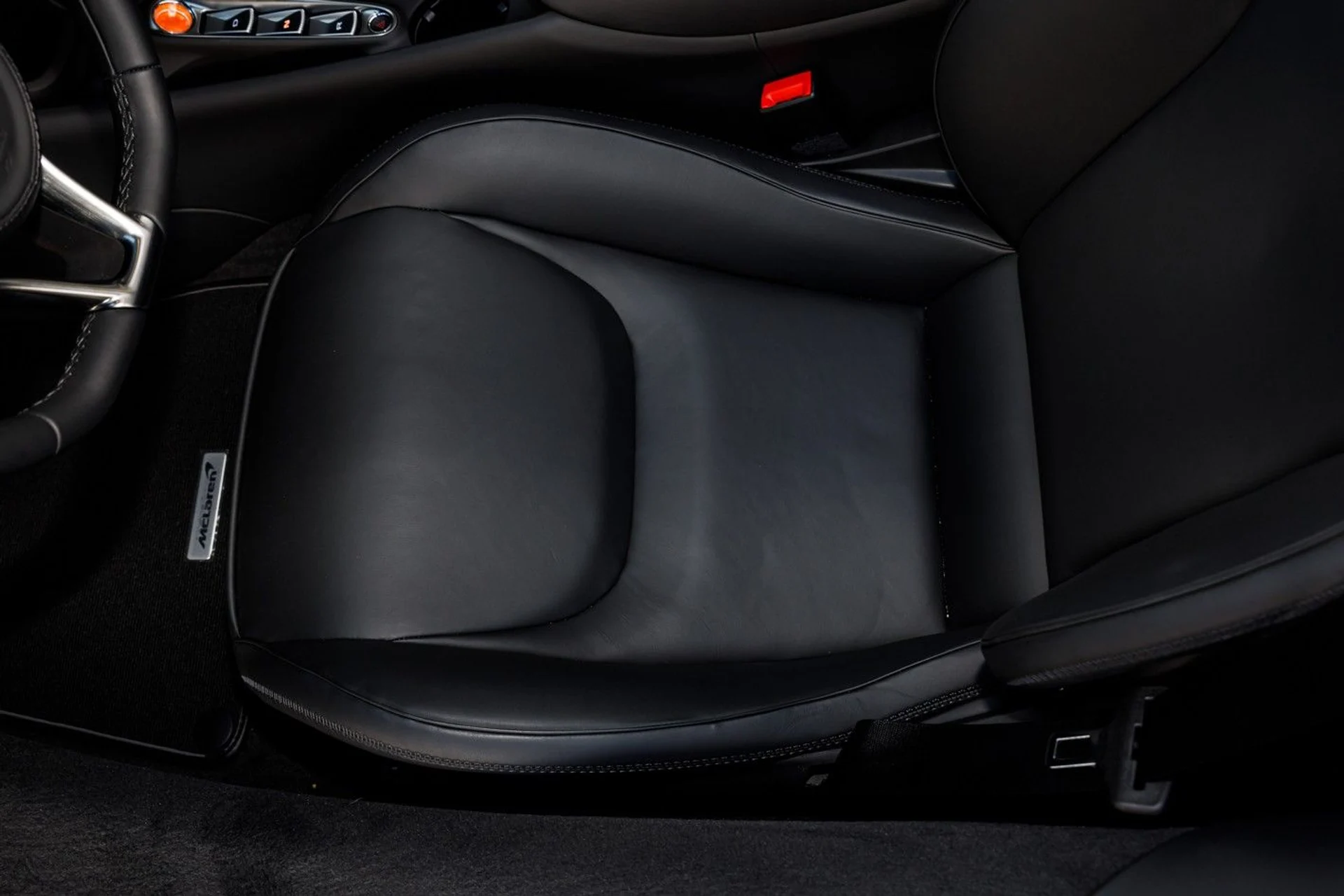 mph011_3067008434_635_p12_l_ac60550f9b