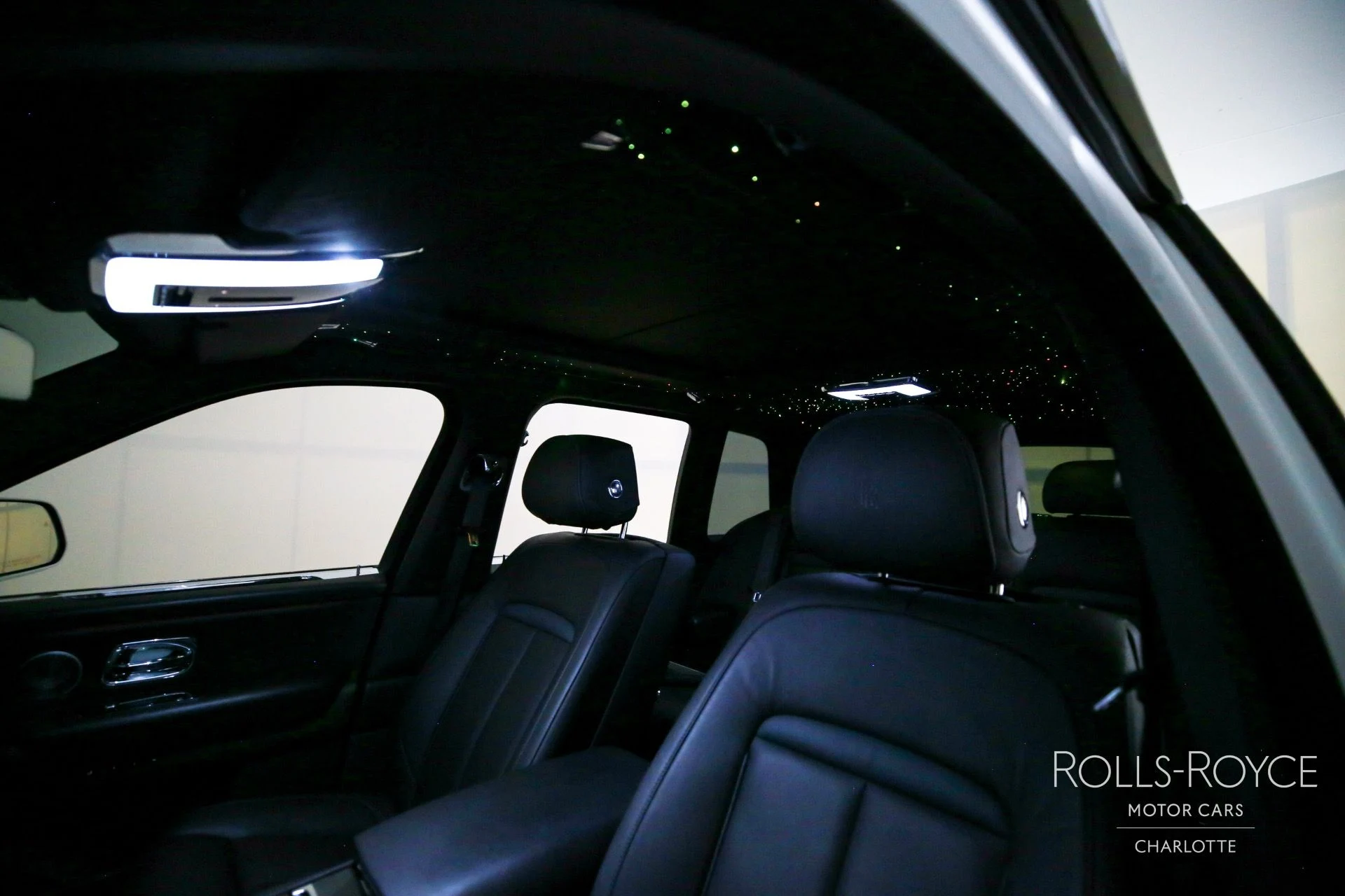 mph011_3068167873_Used_2019_Rolls_Royce_Cullinan_1753469692_2c3f13c7f3