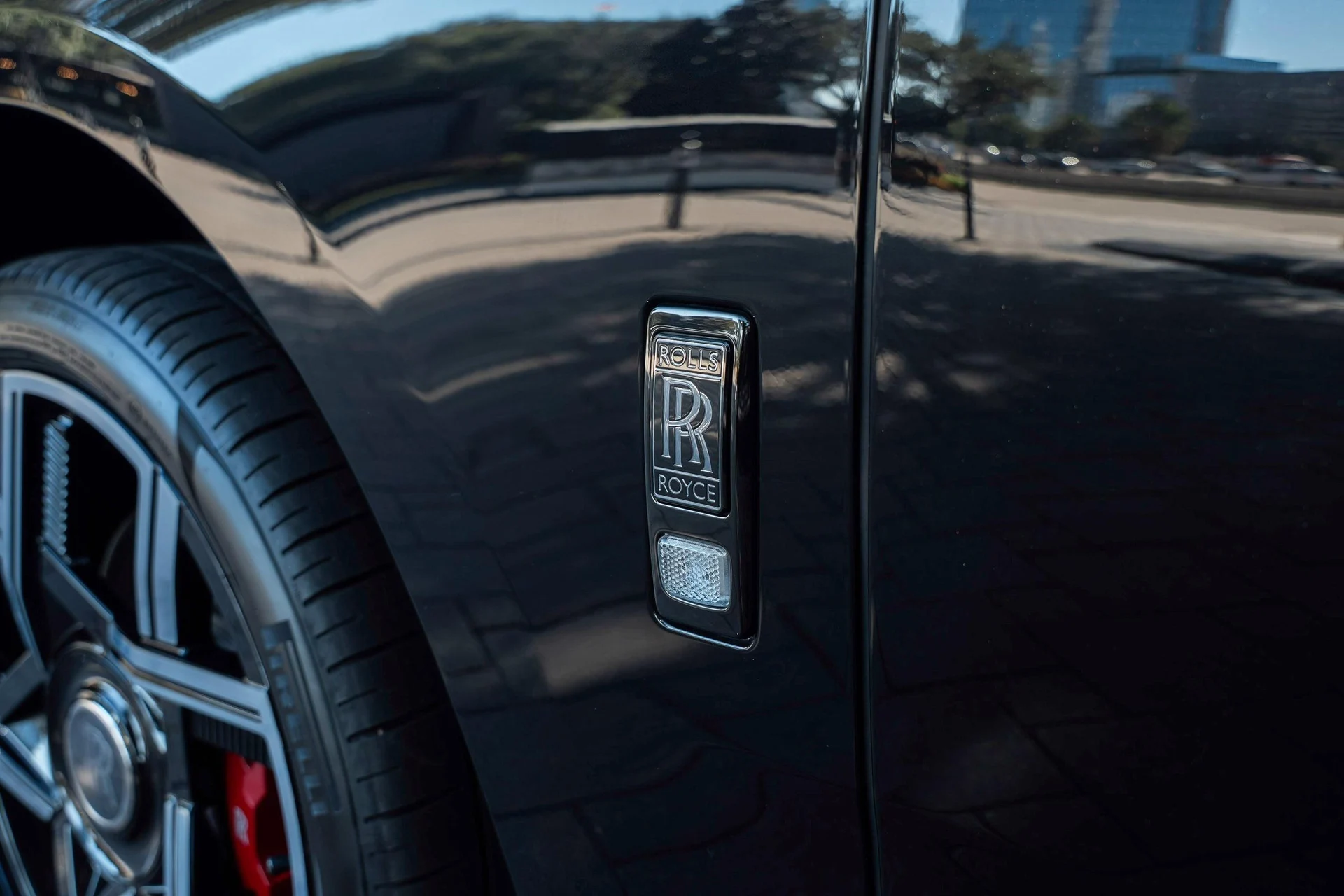 mph011_3069325394_465211305_68f075d11a22d42ee43446ba_8908893f56