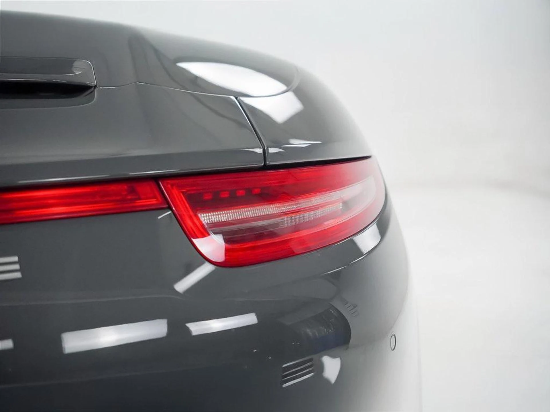 mph011_3074376860_ee2h_O6tp_H_Sc_Wae_I_Nx53n_LYV_Ssj_E_9e501095ff