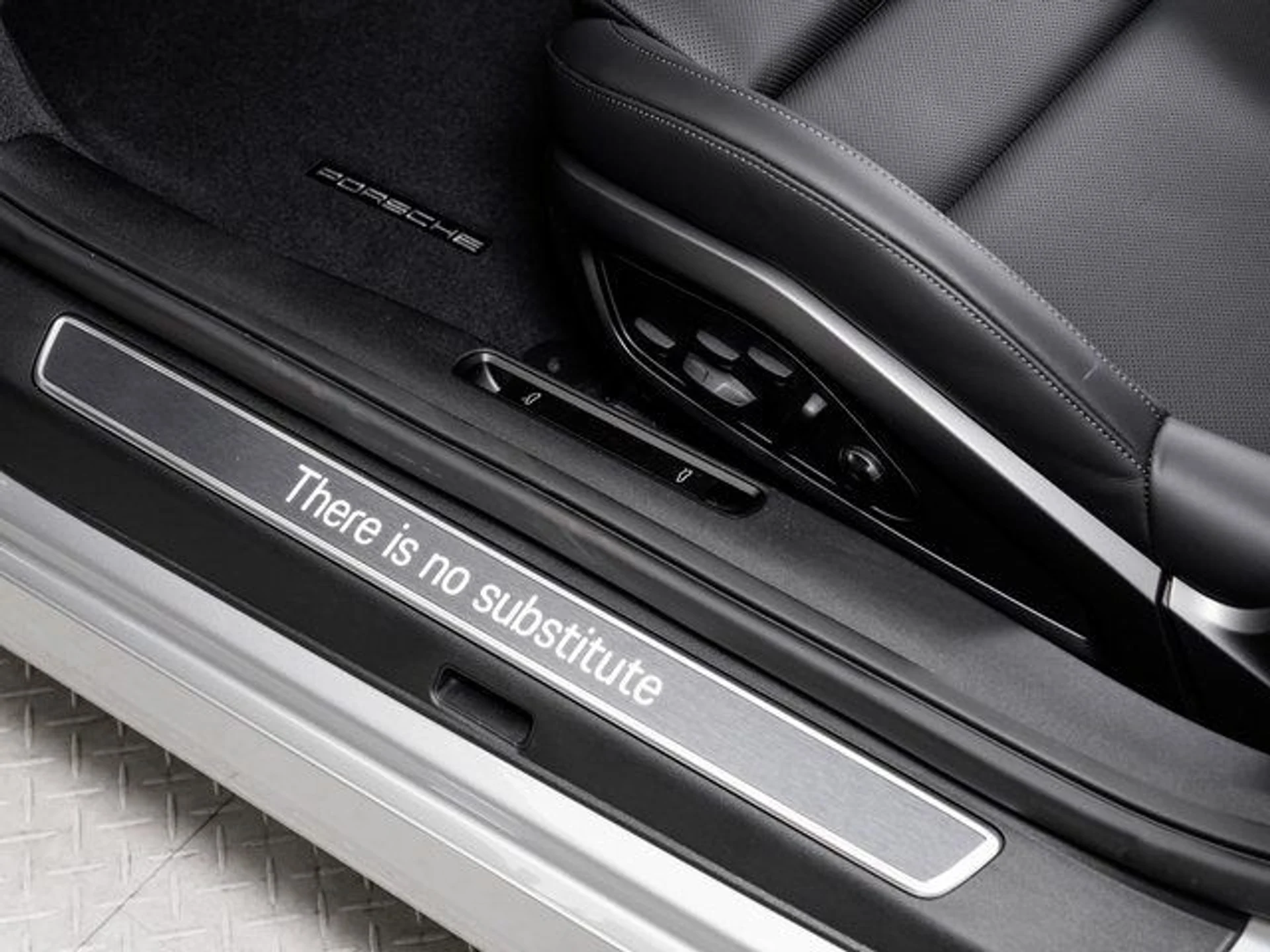 mph011_3075083468_8b811373a47ea1b201fa75f0aa71d1d8_bbc1a4b636