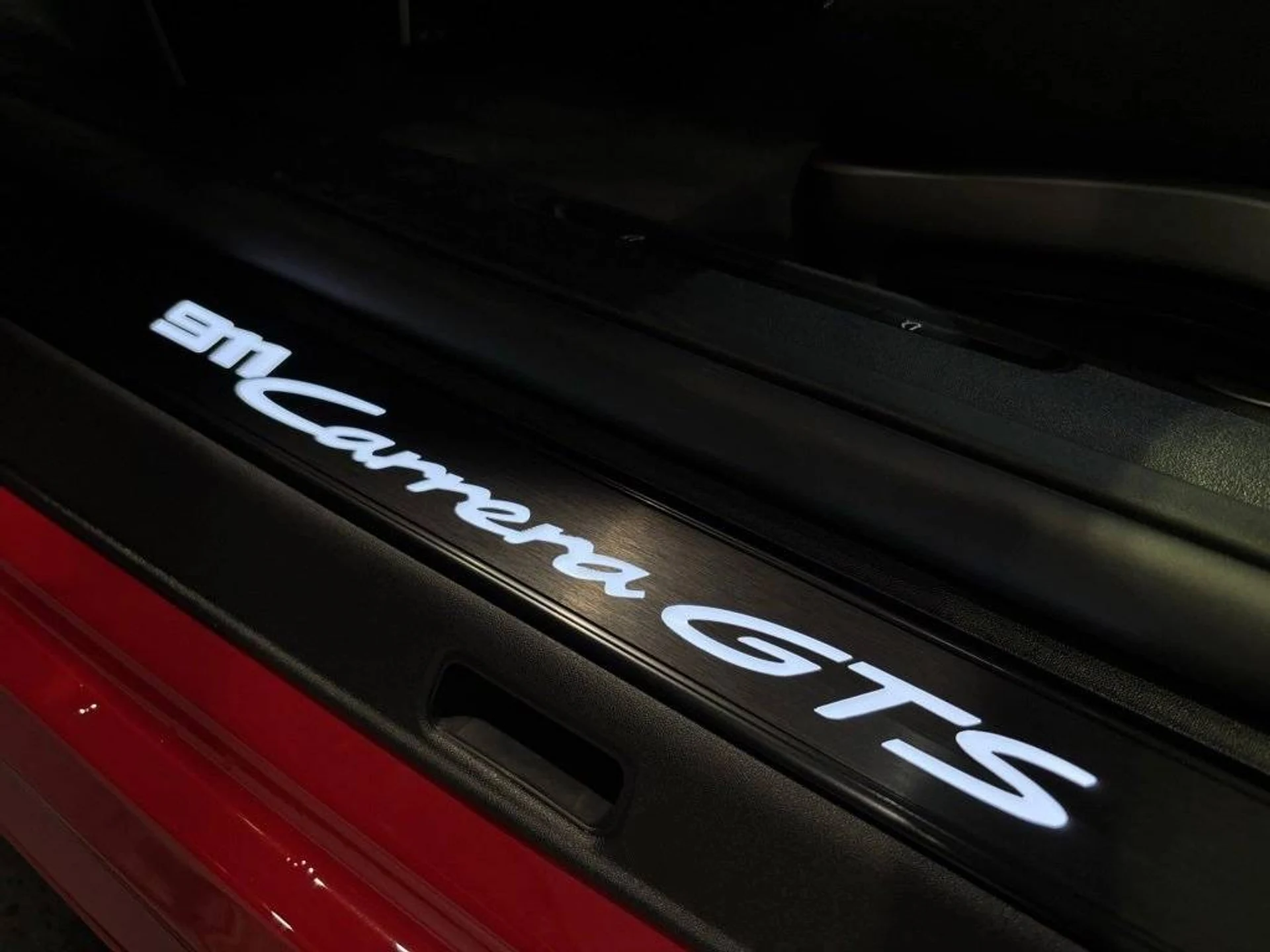 mph011_3082049704_39d7182bc753be7540442a8c7345b4abx_7c79fd8a57