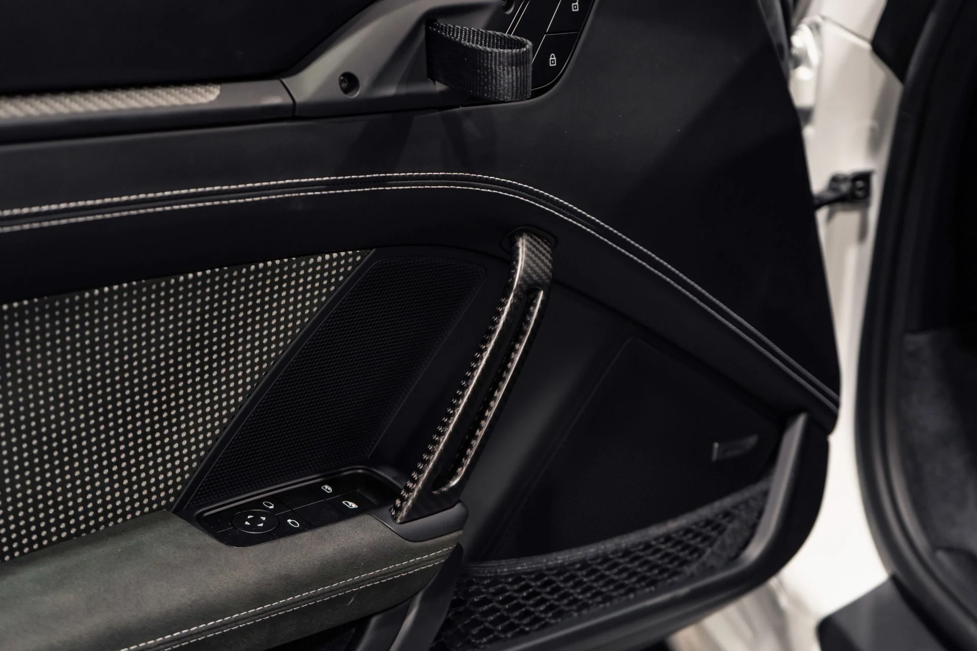 mph011_3085887685_Used_2025_Porsche_911_GT_3_RS_1773251157_14e8491a34