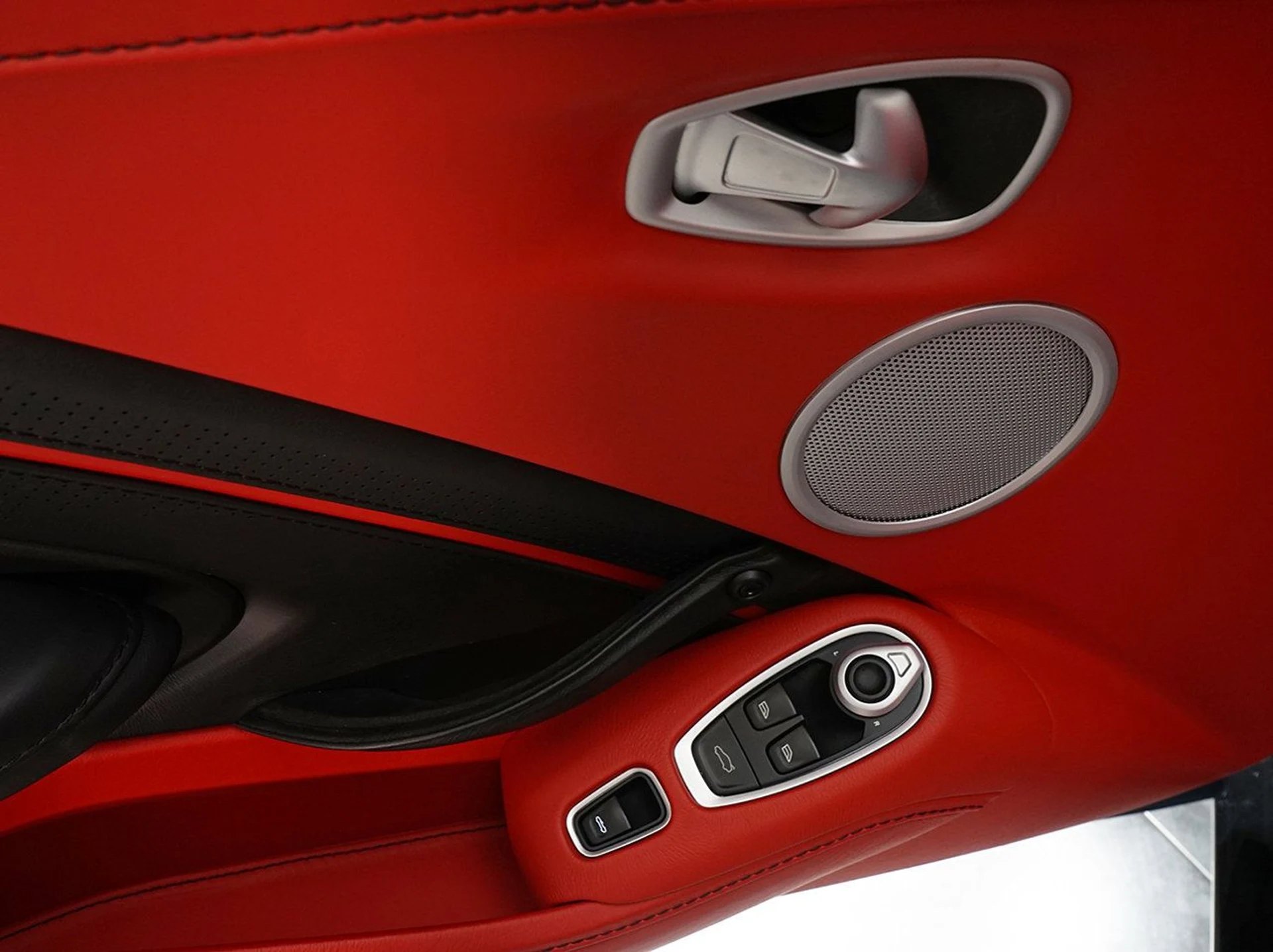 mph011_3087168244_4841c7d11b4e9eaab80cbce1b6c0452e_b4051e67ae