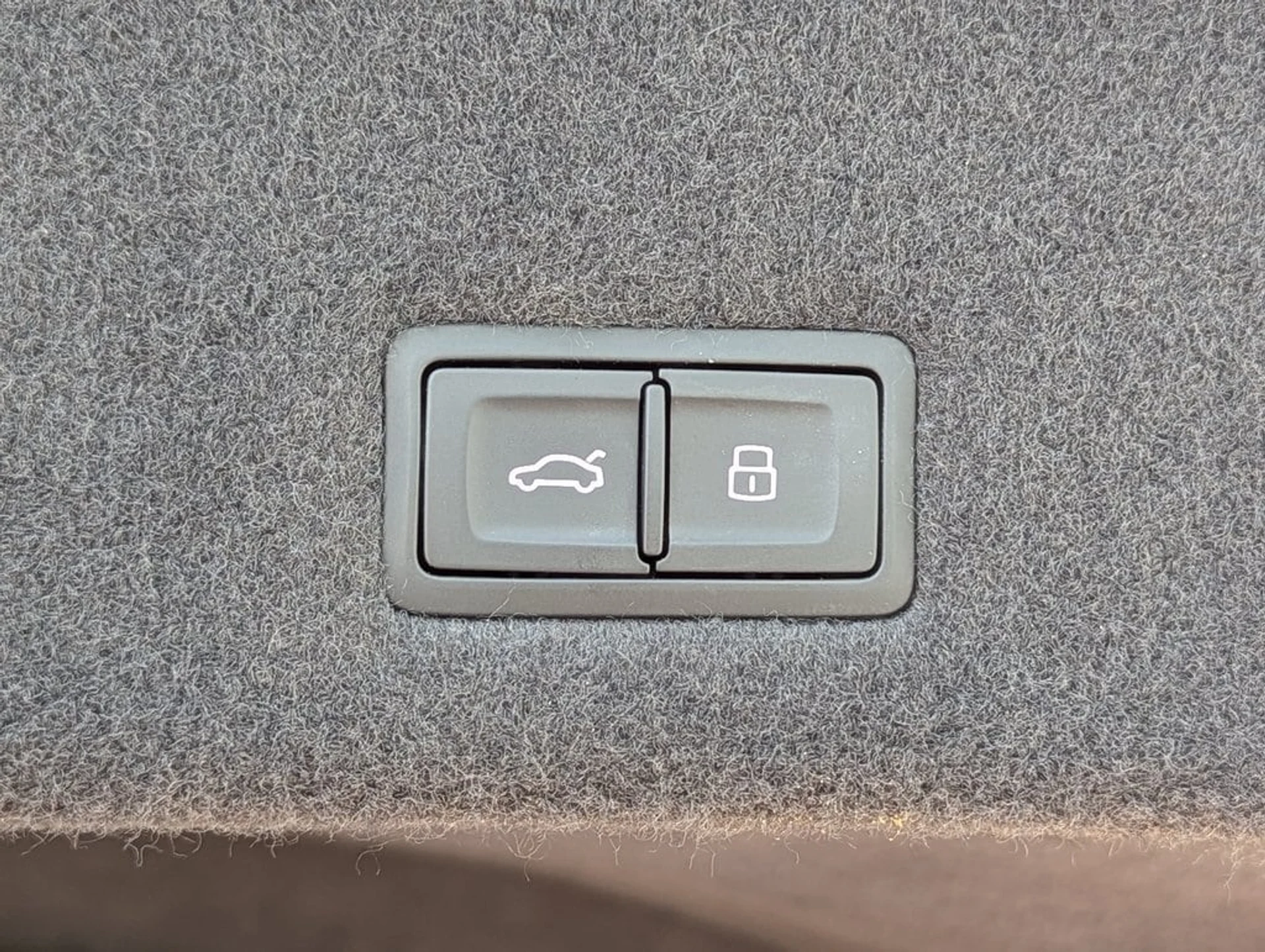 mph011_3092414331_4bc4bbc6635de976609e8eb41aa85928x_d6ddfe49b0