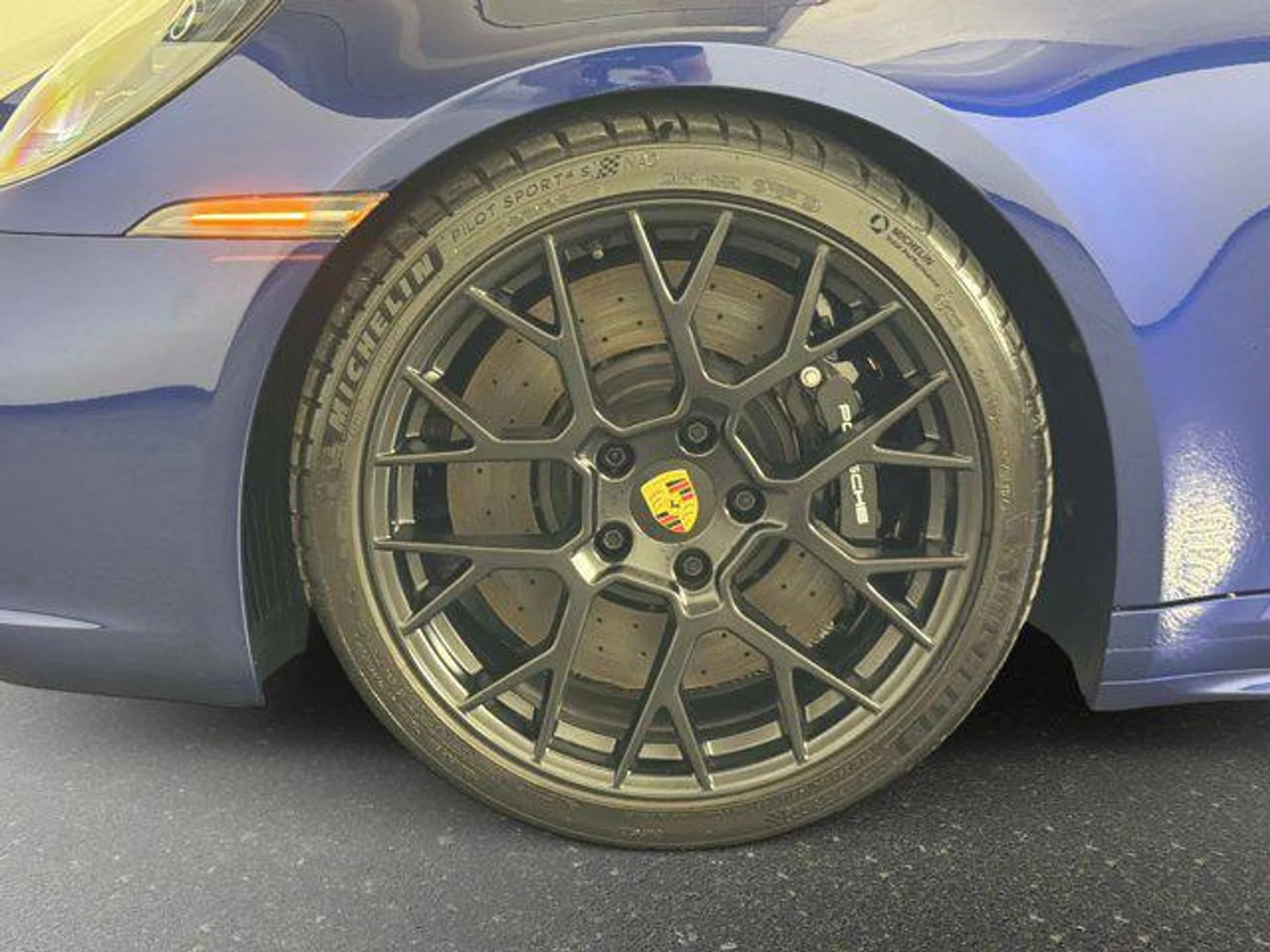 mph011_3093816136_db4ug2_Z_Ga_A_Ku_Q_Th_UI_Ncf_Yx_EP_Hf_M_2c7364105d