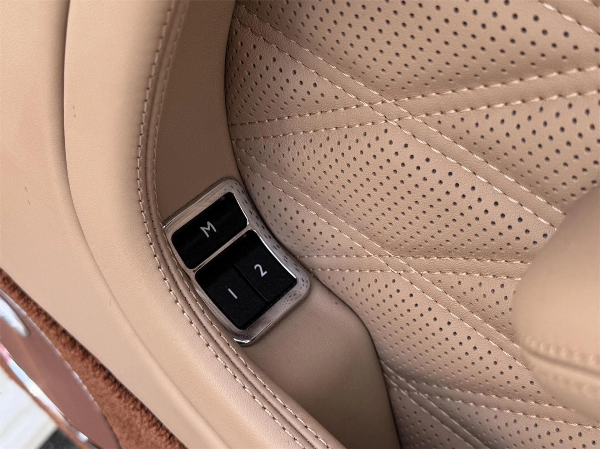 mph011_3098133149_4c1649b0dcc436a44e7ba85789a00895_1136d7a9e5