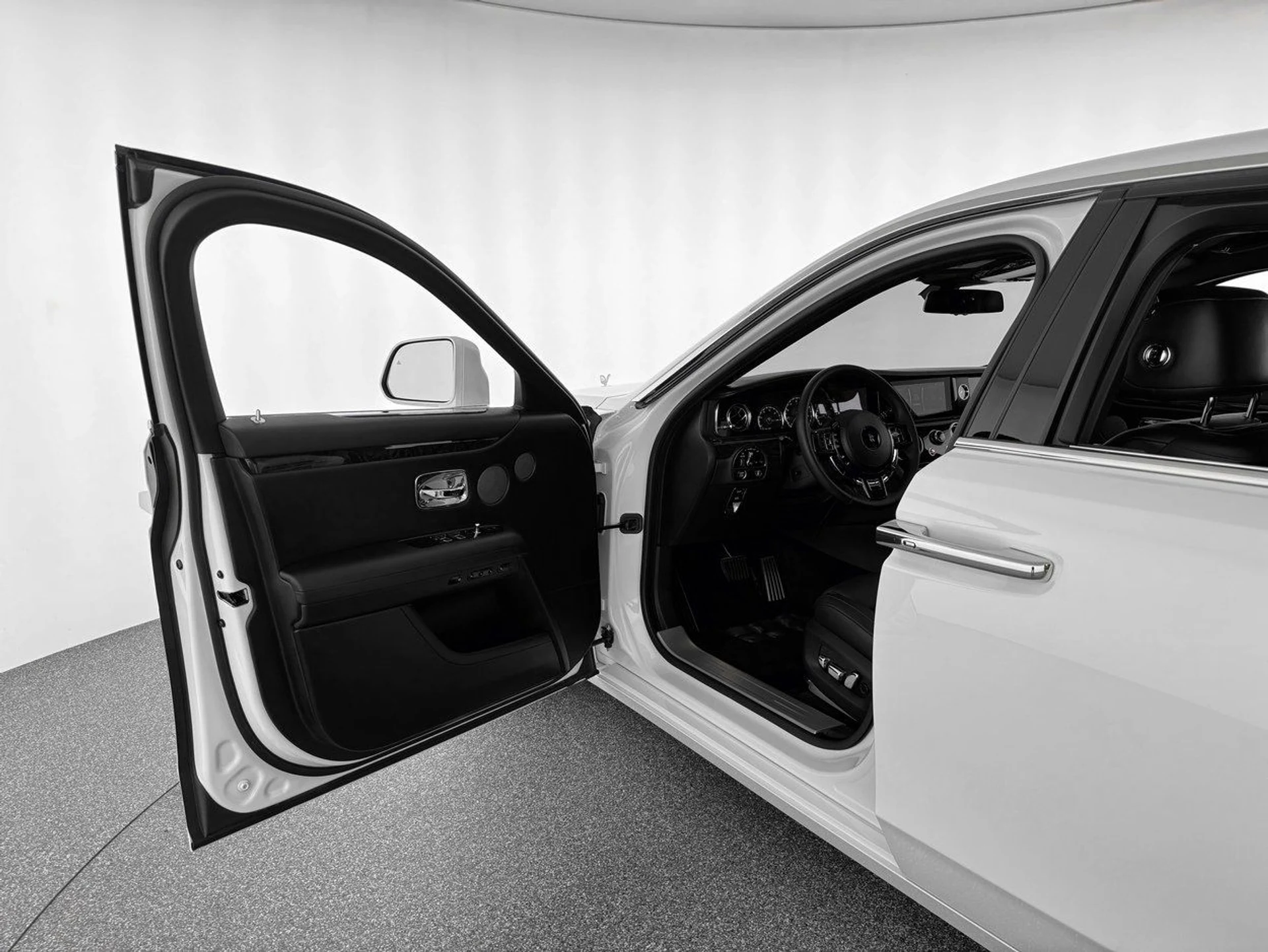 mph011_3104449252_2067642018b5e79a1610ca0b8ffab58ax_f23d871255