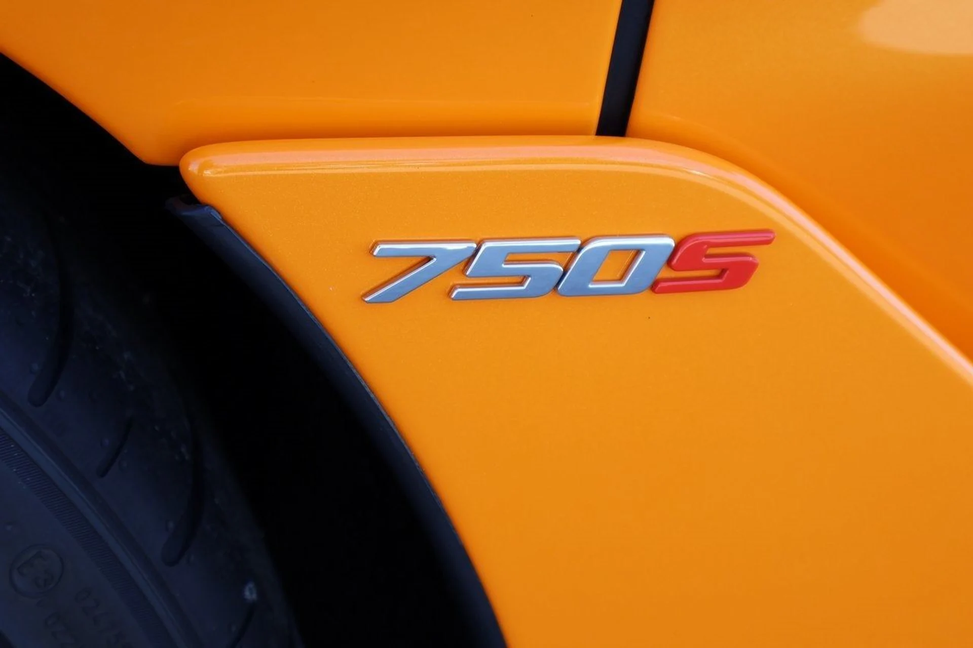 mph011_3105379430_12_f5b74b3ea5