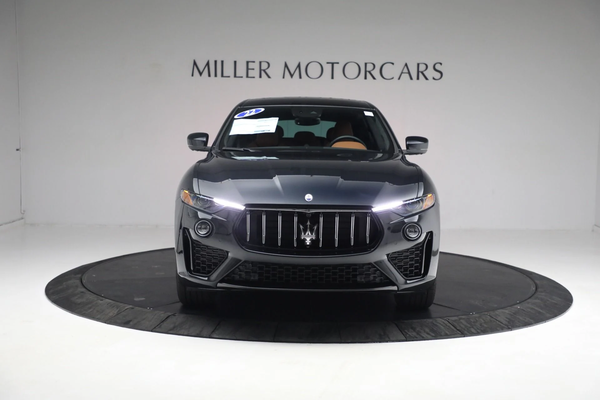 mph011_311003357_Used_2022_Maserati_Levante_GT_1667856559_849b0dd0b8