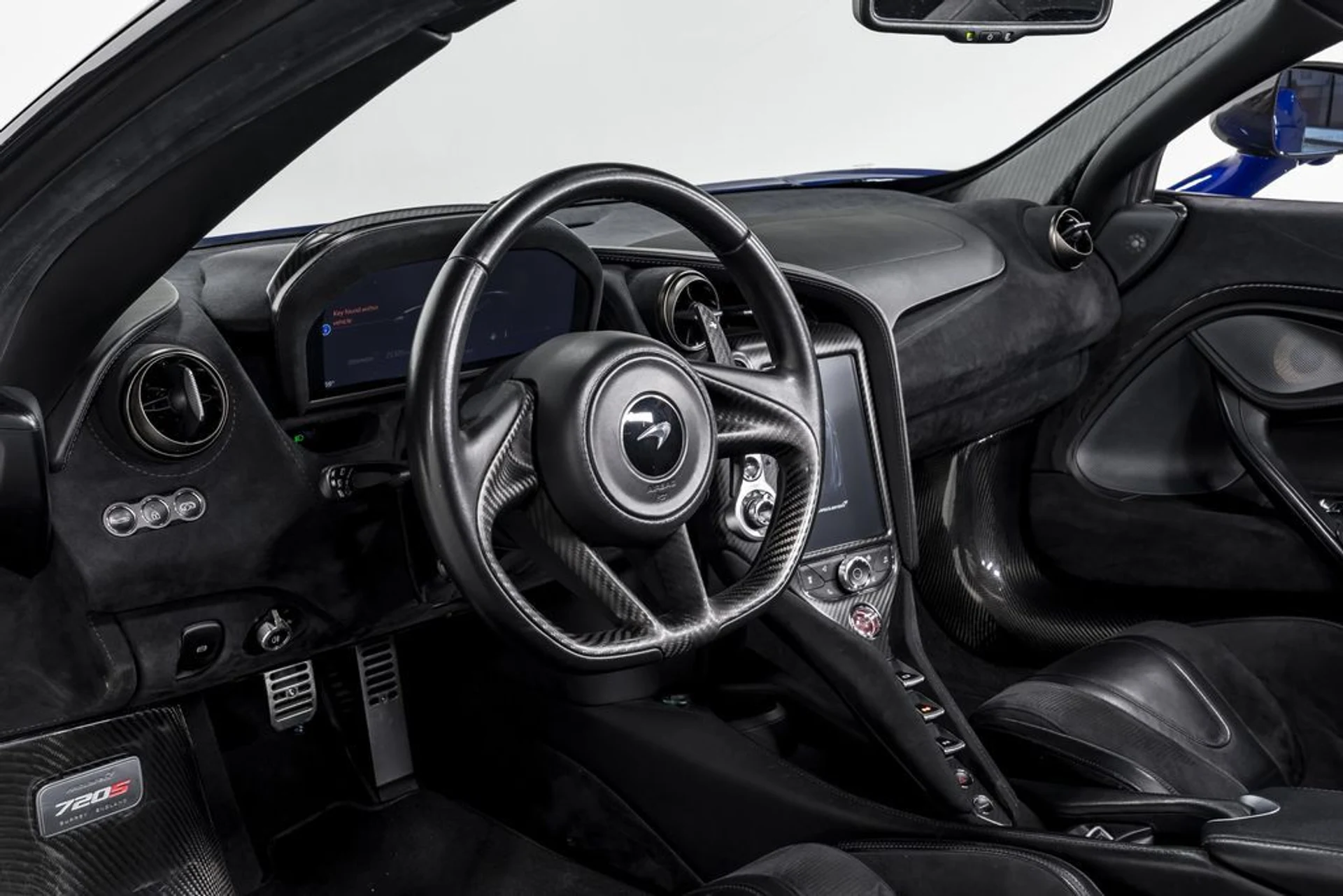 mph011_311030546_51ef85ea708eb206d0152a373e46b7f3x_e1c9f66862