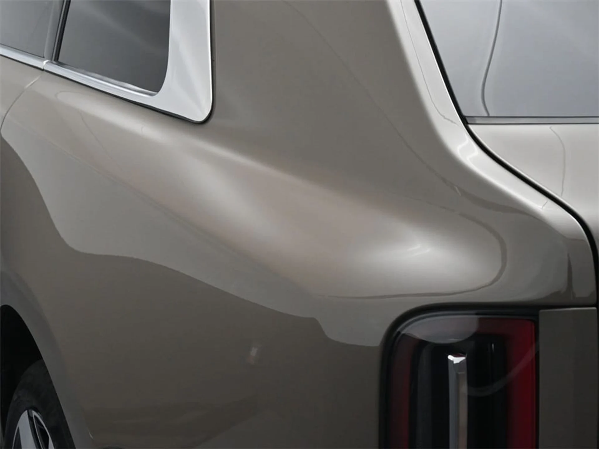 mph011_3120675952_dc3709cc8f07408e0e33f9b0fdfab468x_6421561b0b