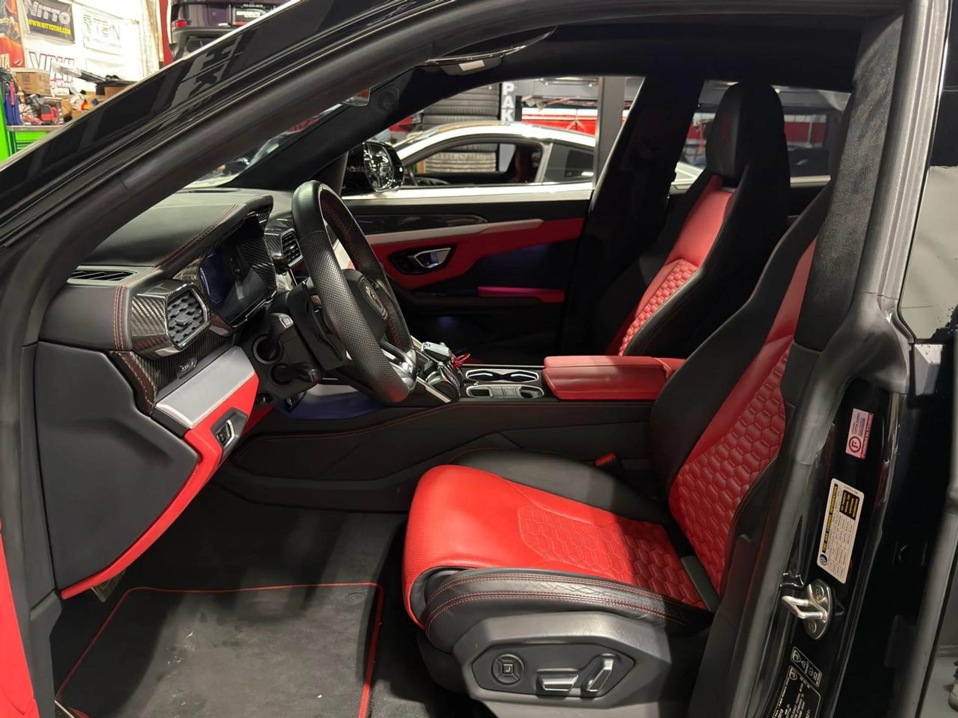 mph011_3139556863_639068646456570488_2d3941024b