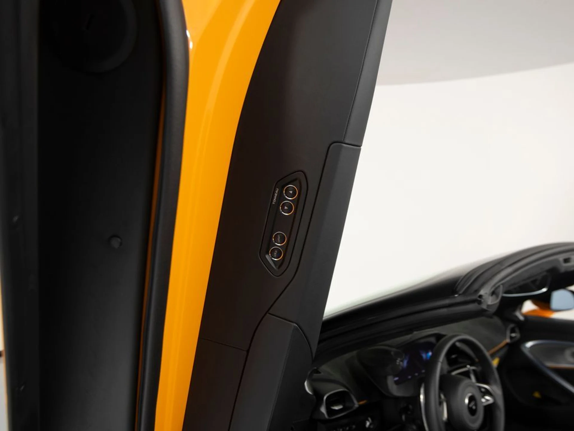 mph011_3145532659_0932d3058eba97ab68eccc0dfc8089e8x_1d832ccbe5