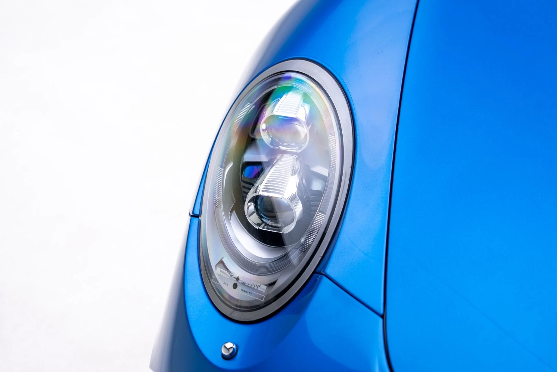 mph011_3147892845_Used_2015_Porsche_911_GT_3_1768869479_622df13727