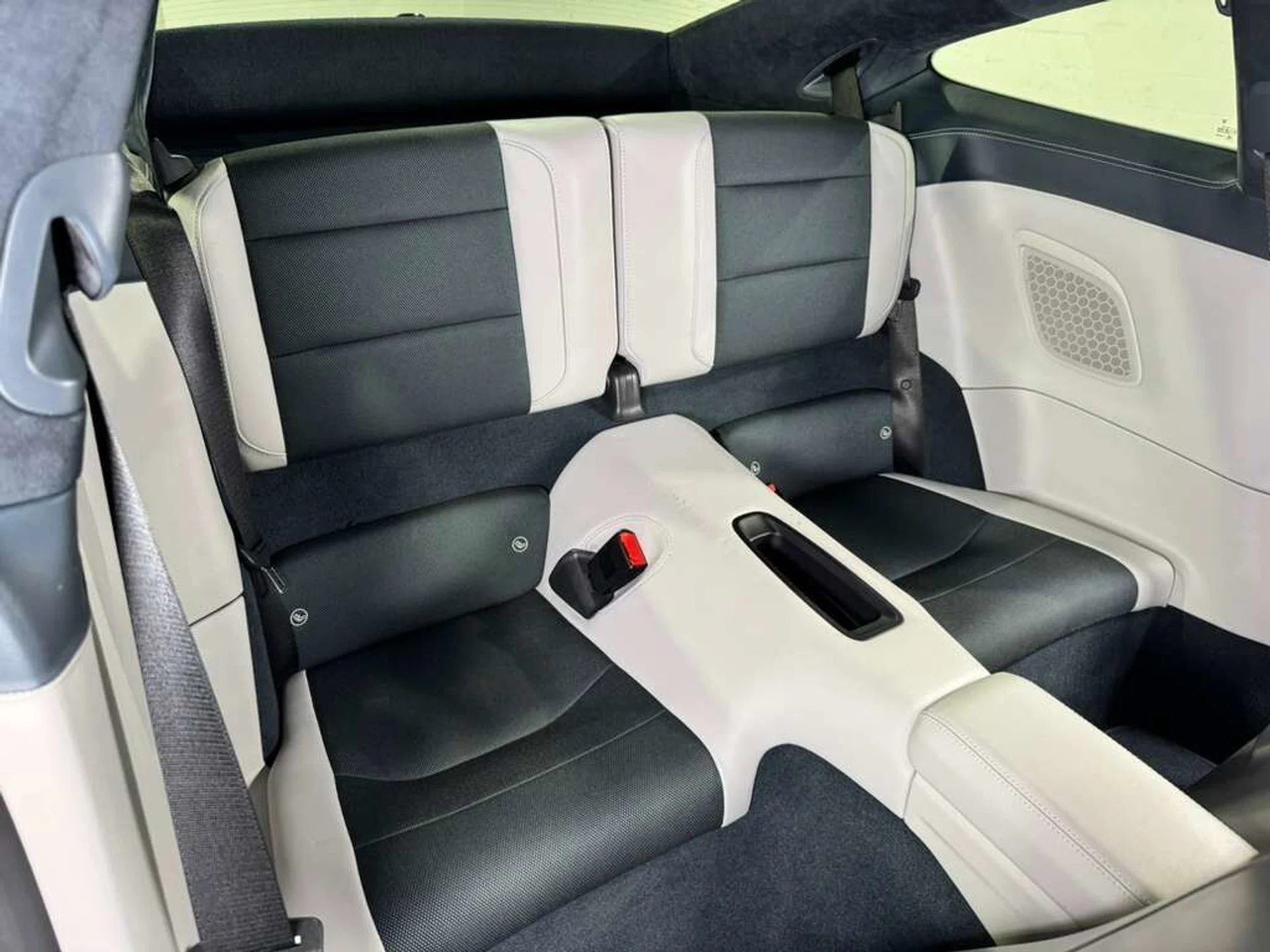 mph011_3162741286_47031526afd61c2691fc50e4325a0792_491a84f3e5