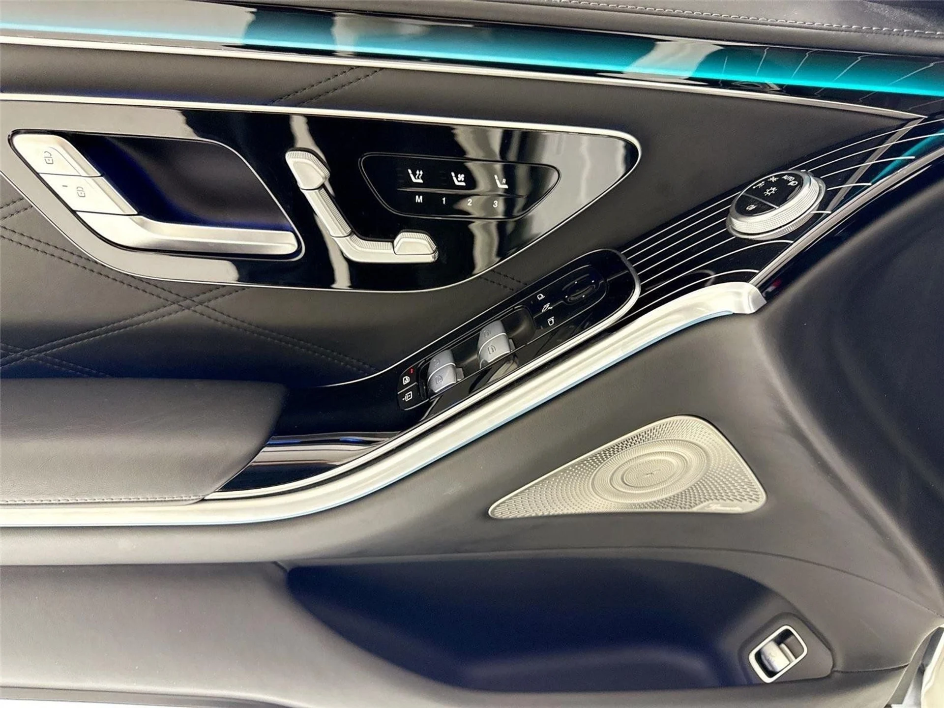 mph011_3166024916_a0a62191b6dfc63feade10cafeddd5e4_f3bfd3a242