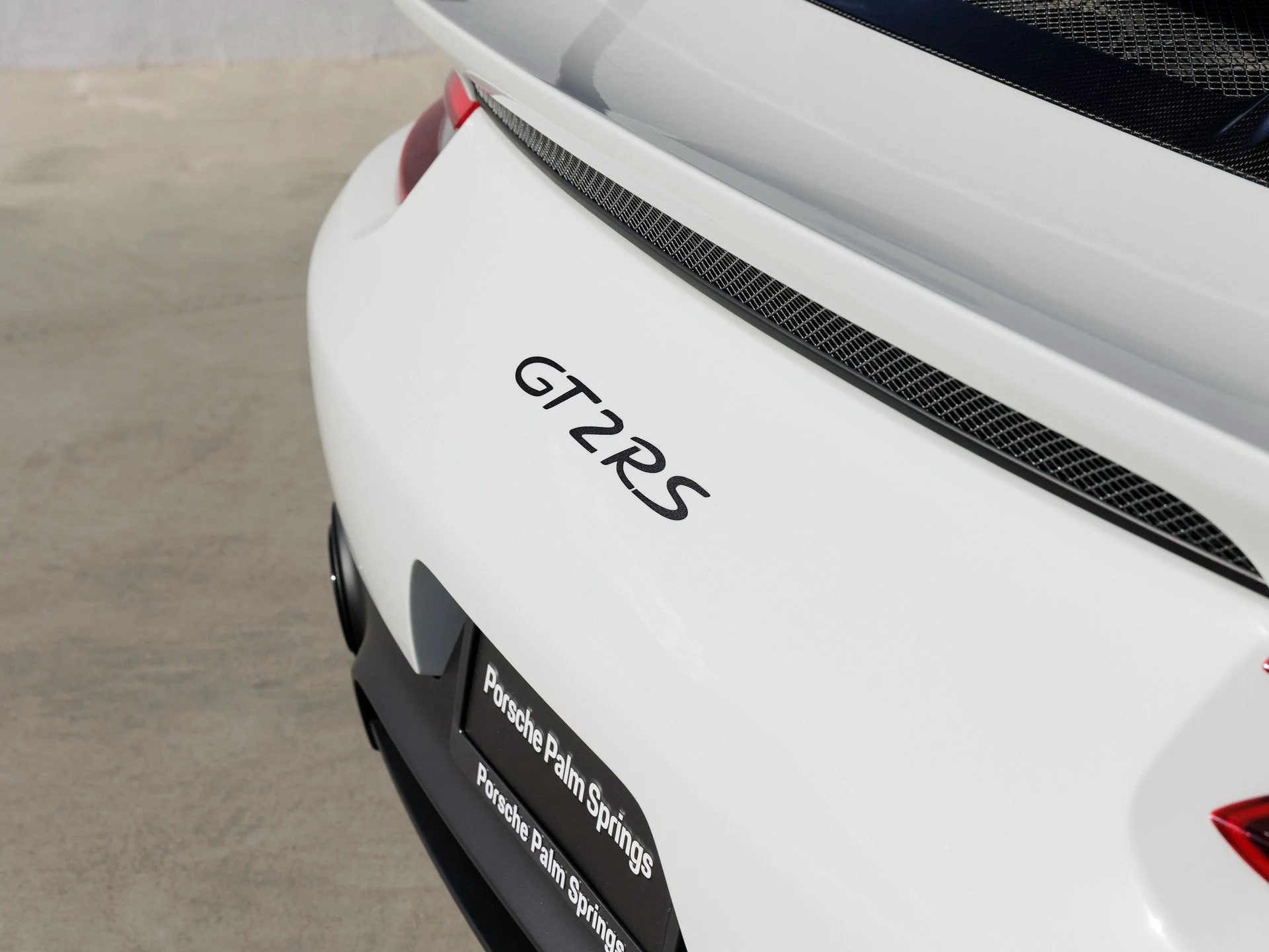 mph011_3169250283_12_edca706134