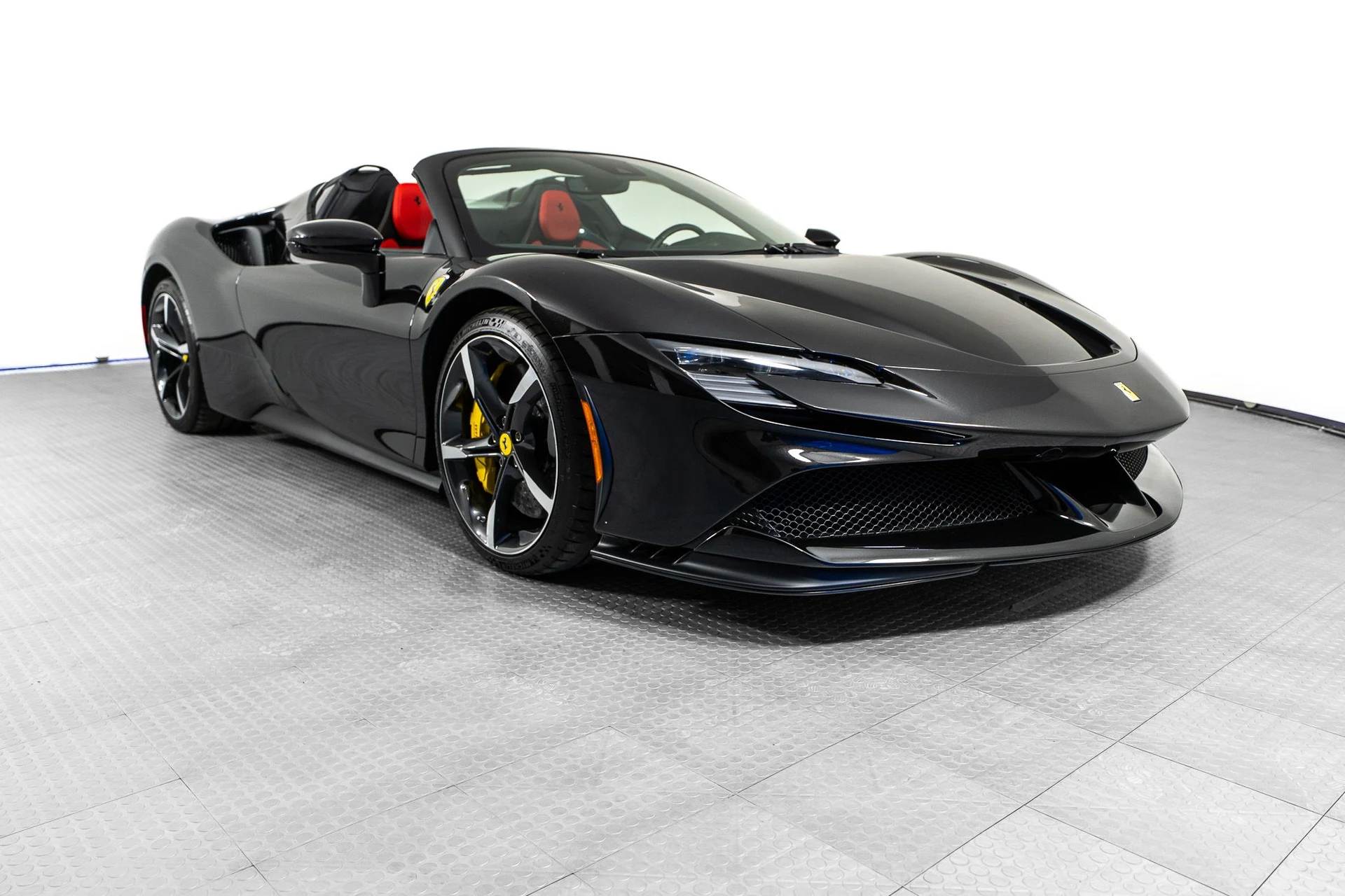 mph011_3174077698_ac095079_89a9_4ea3_876f_c254f2f55456_983adae8f4