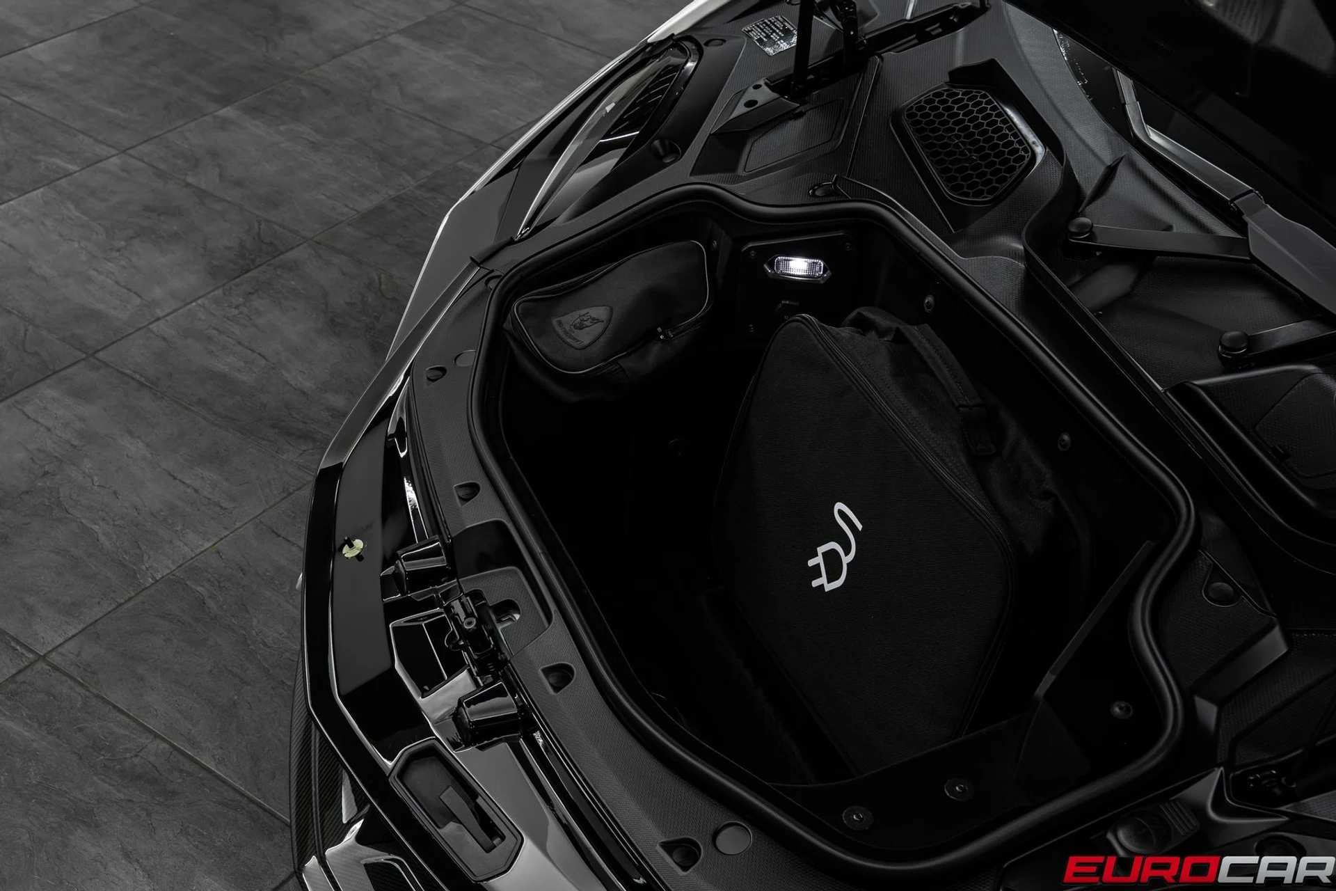 mph011_3176660550_2a6df2a7_f24a_4e11_8085_02c6e0fdbbfe_528a852086