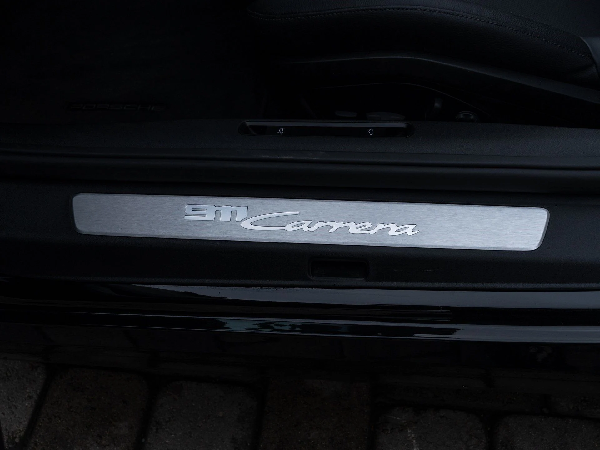 mph011_3176944077_0c021274bc4f256335c124b379f6fd00x_9380e8173e