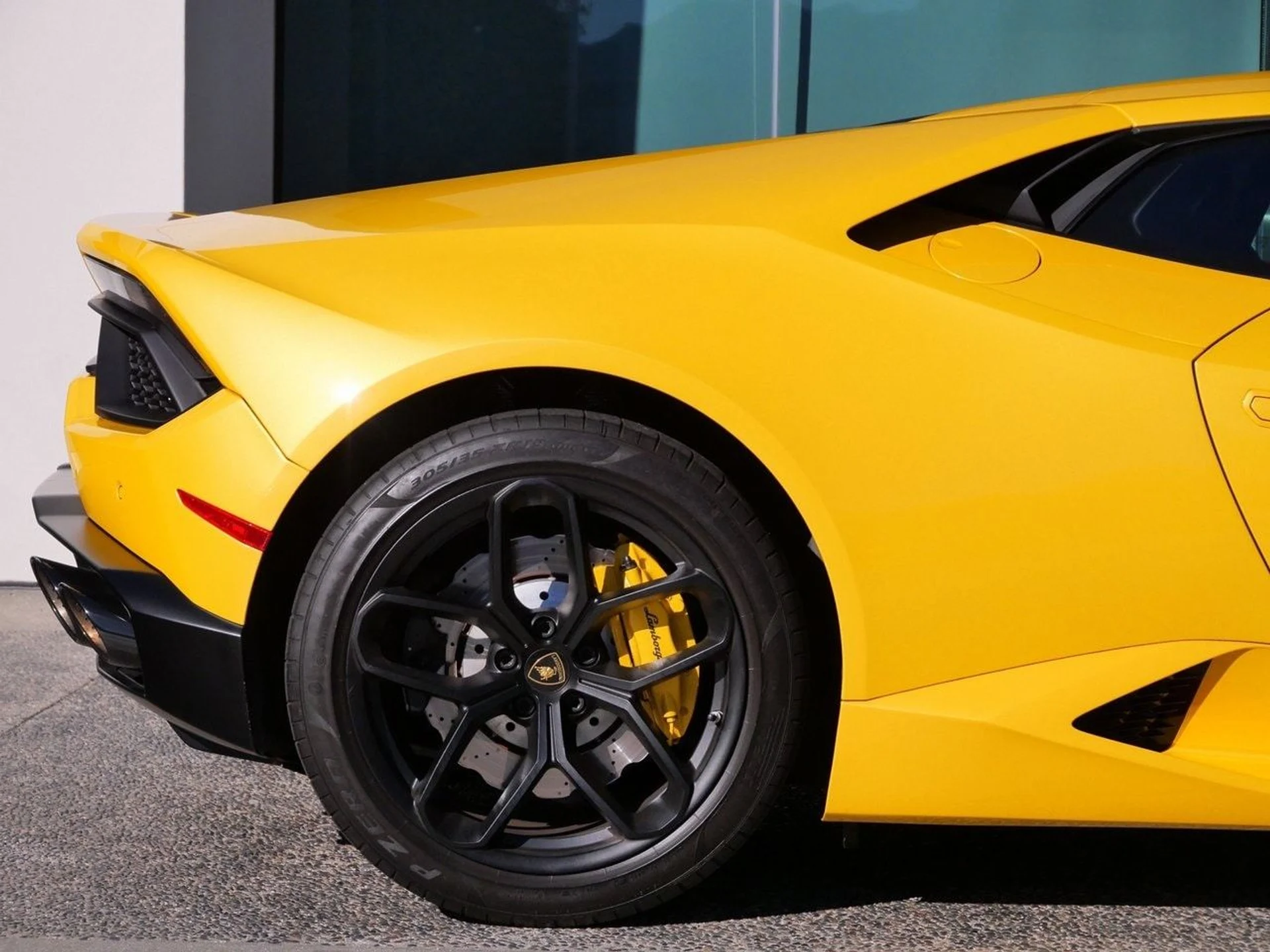 mph011_3176963049_ebe3f47fb7a2728df3ec136c781237bax_711ae32107