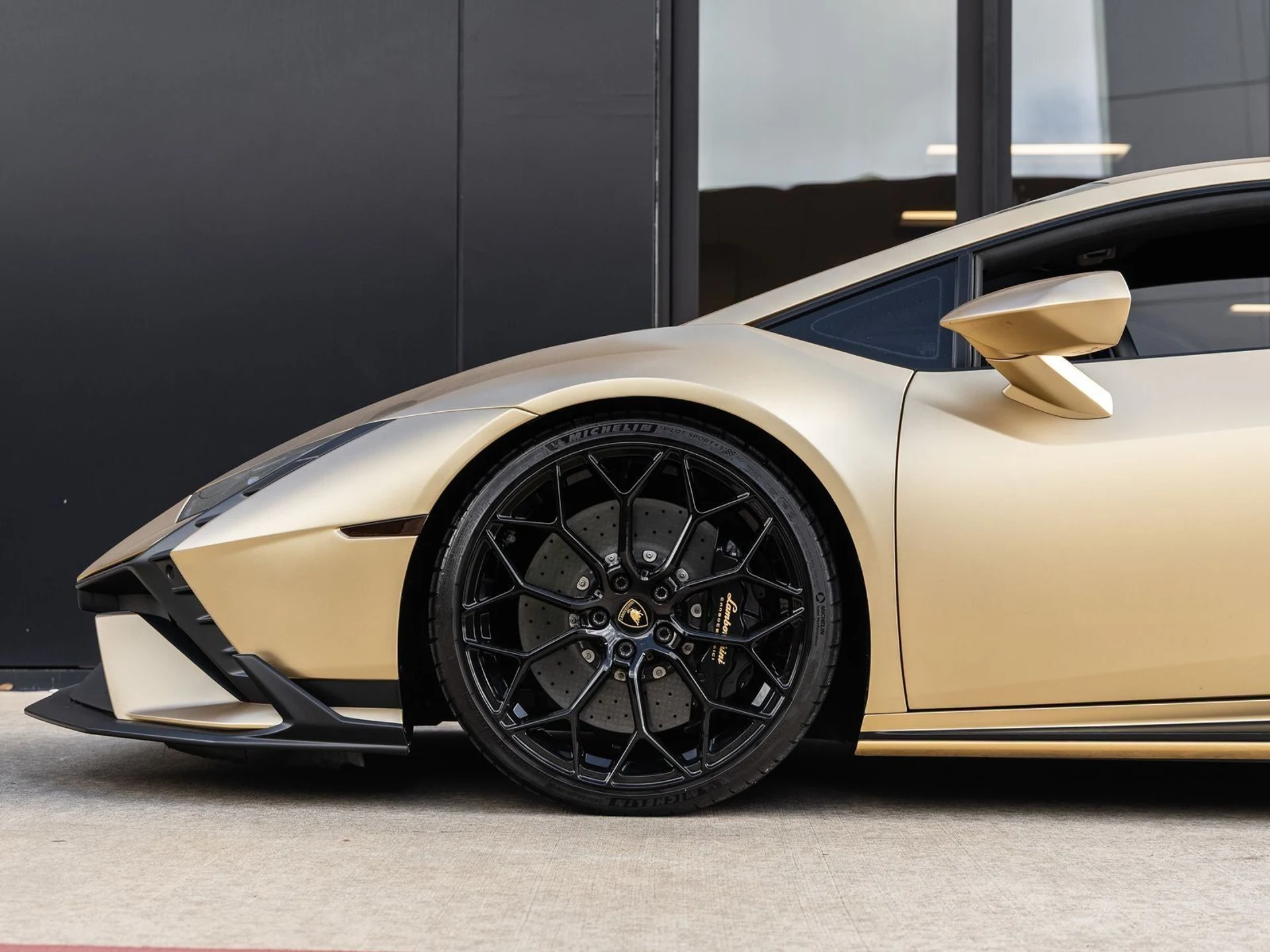 mph011_3178878041_12_33146772fb